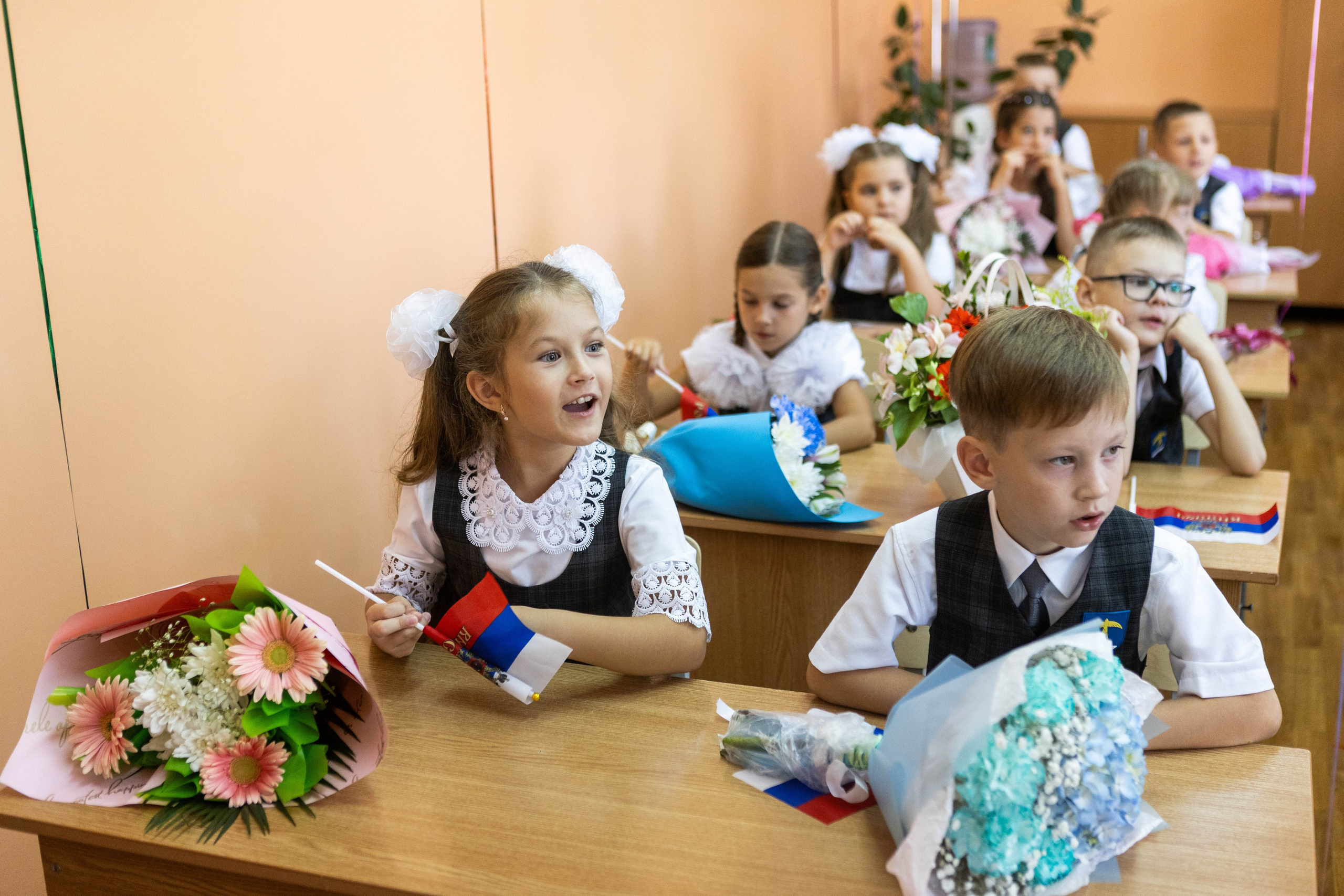 1 Сентября. Свадебный и предметный фотограф Ренат Каламперов