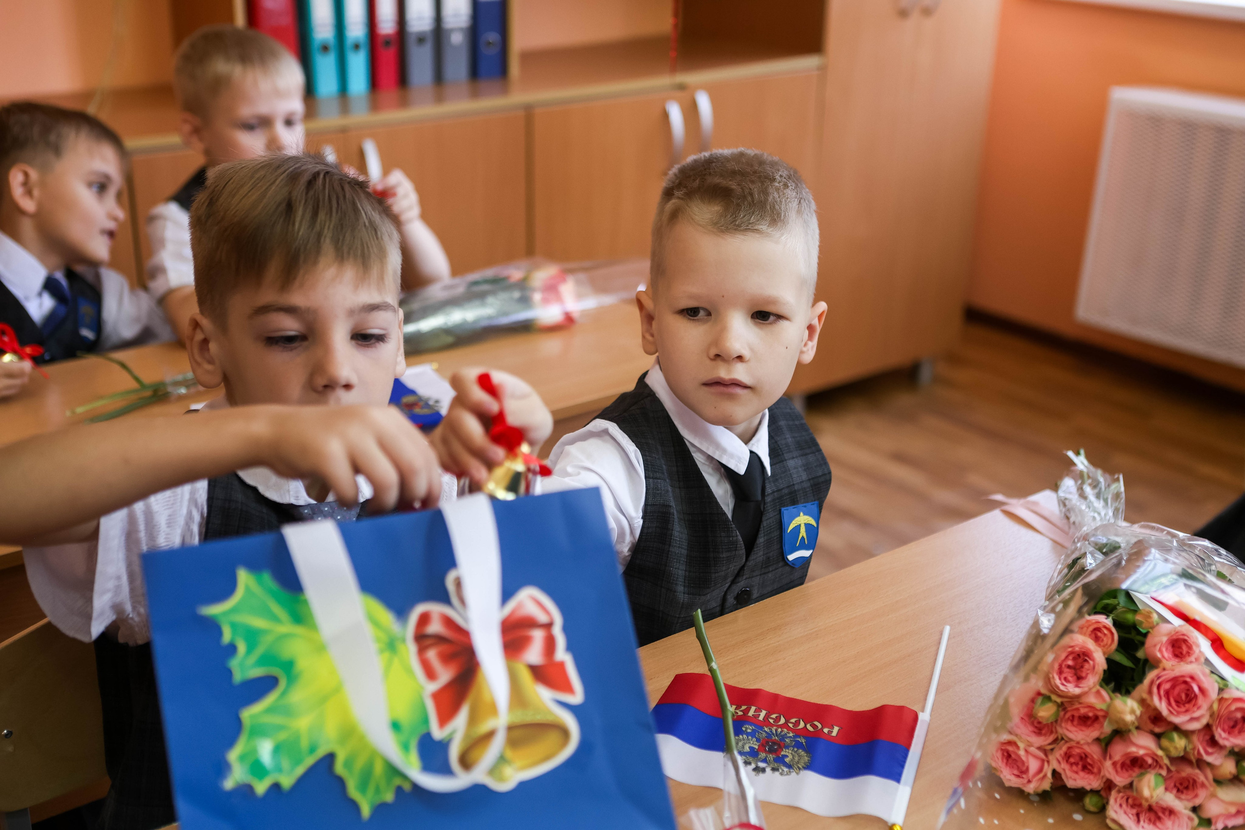 1 Сентября. Свадебный и предметный фотограф Ренат Каламперов