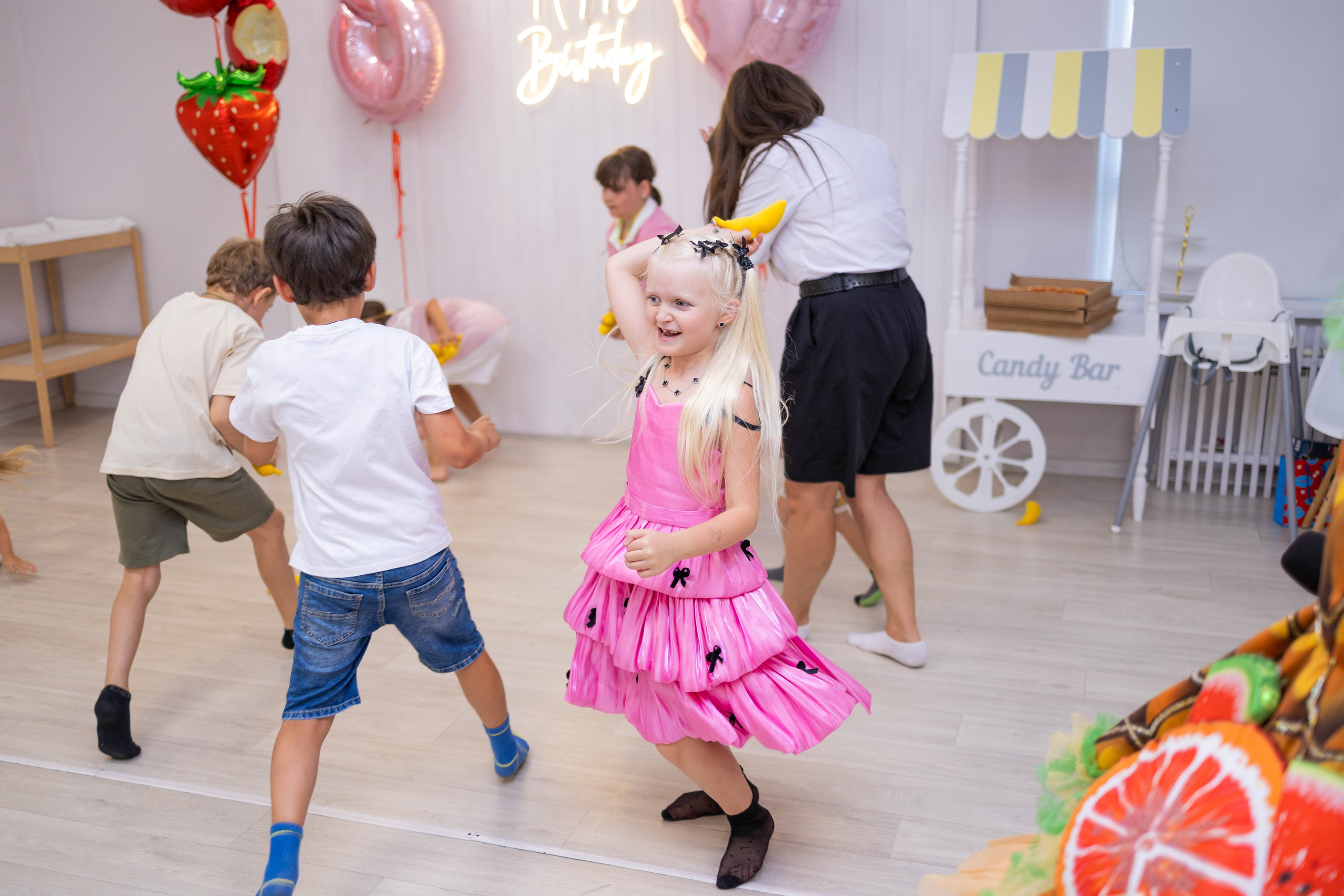 LoftKids. Свадебный и предметный фотограф Ренат Каламперов