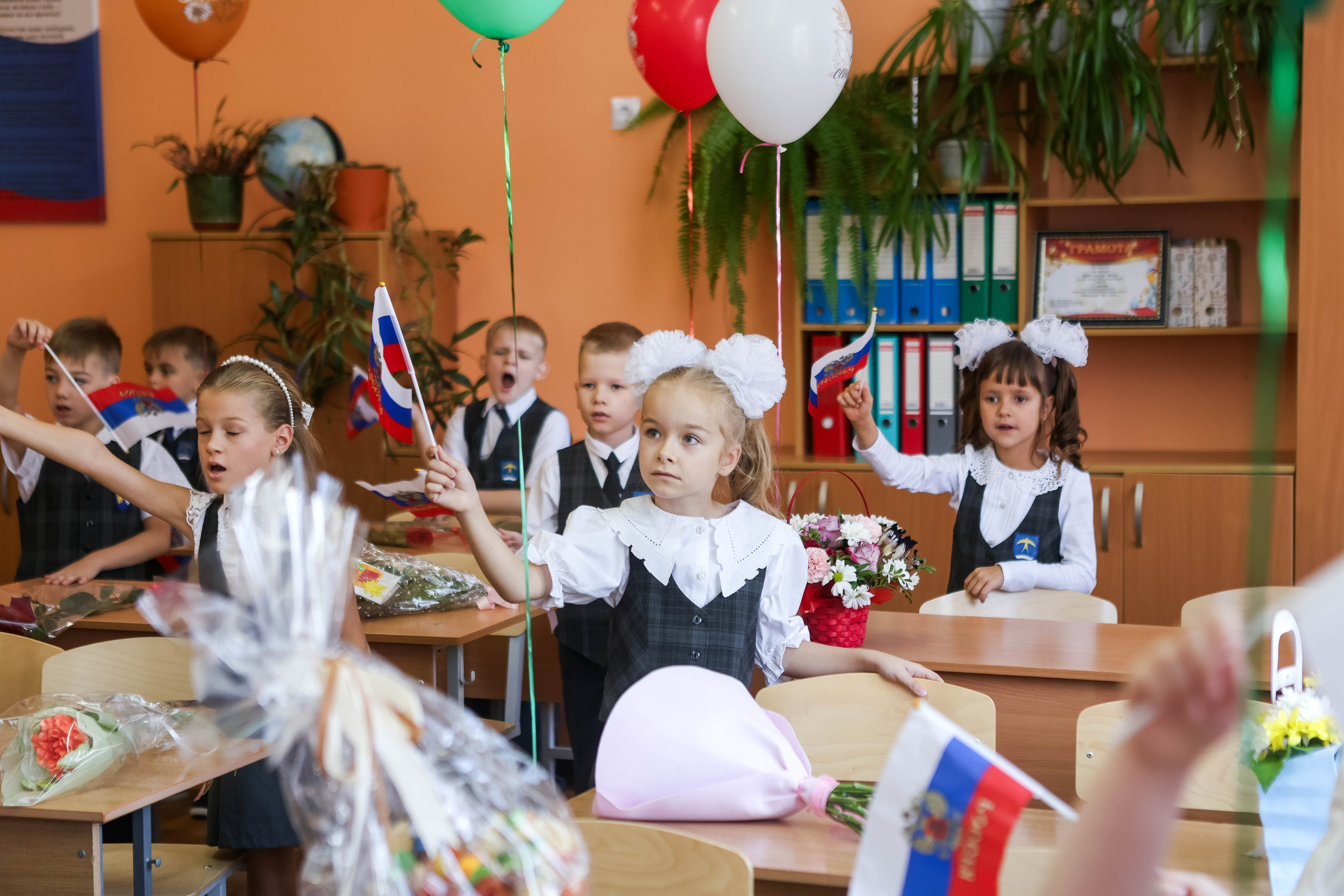 1 Сентября. Свадебный и предметный фотограф Ренат Каламперов