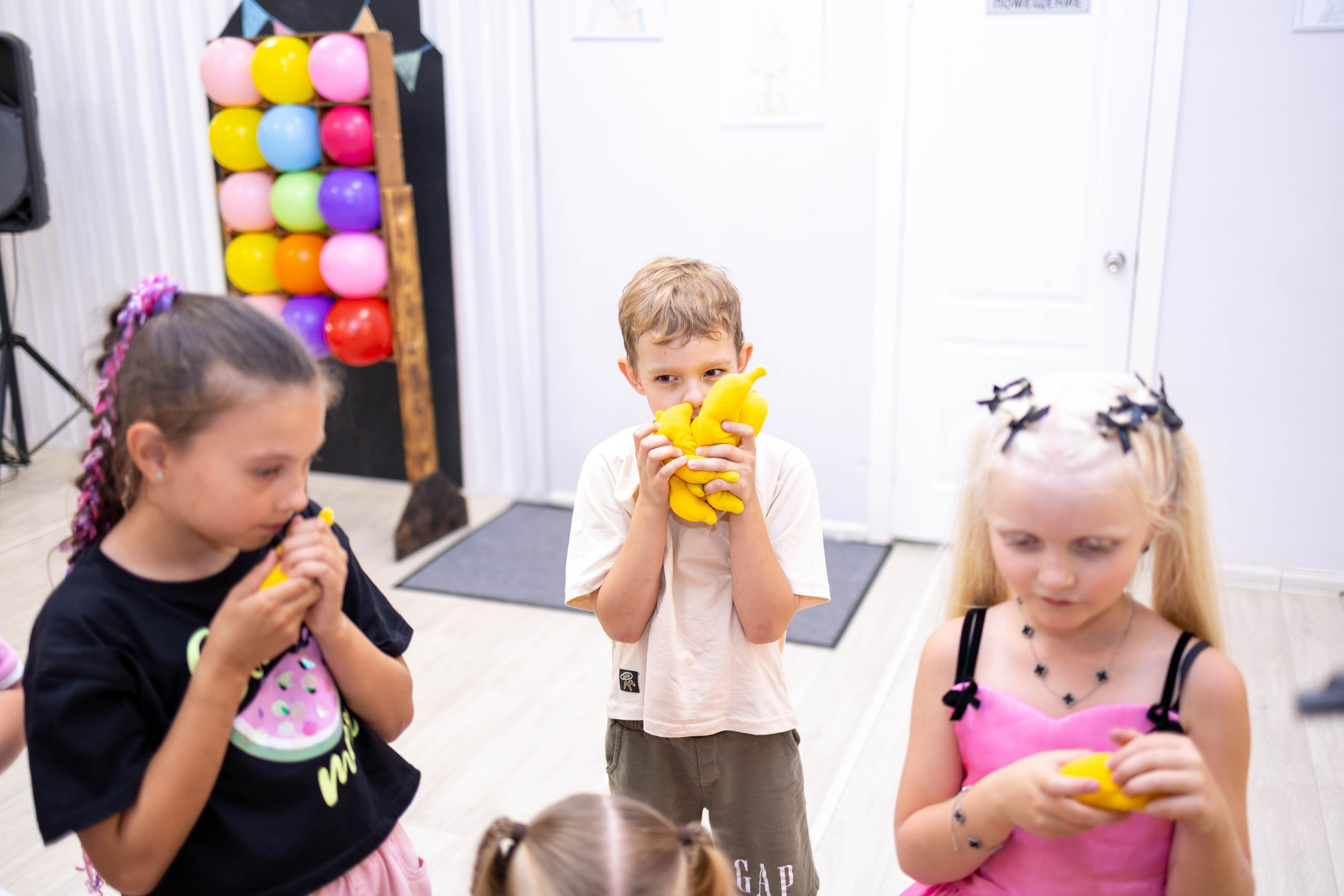 LoftKids. Свадебный и предметный фотограф Ренат Каламперов