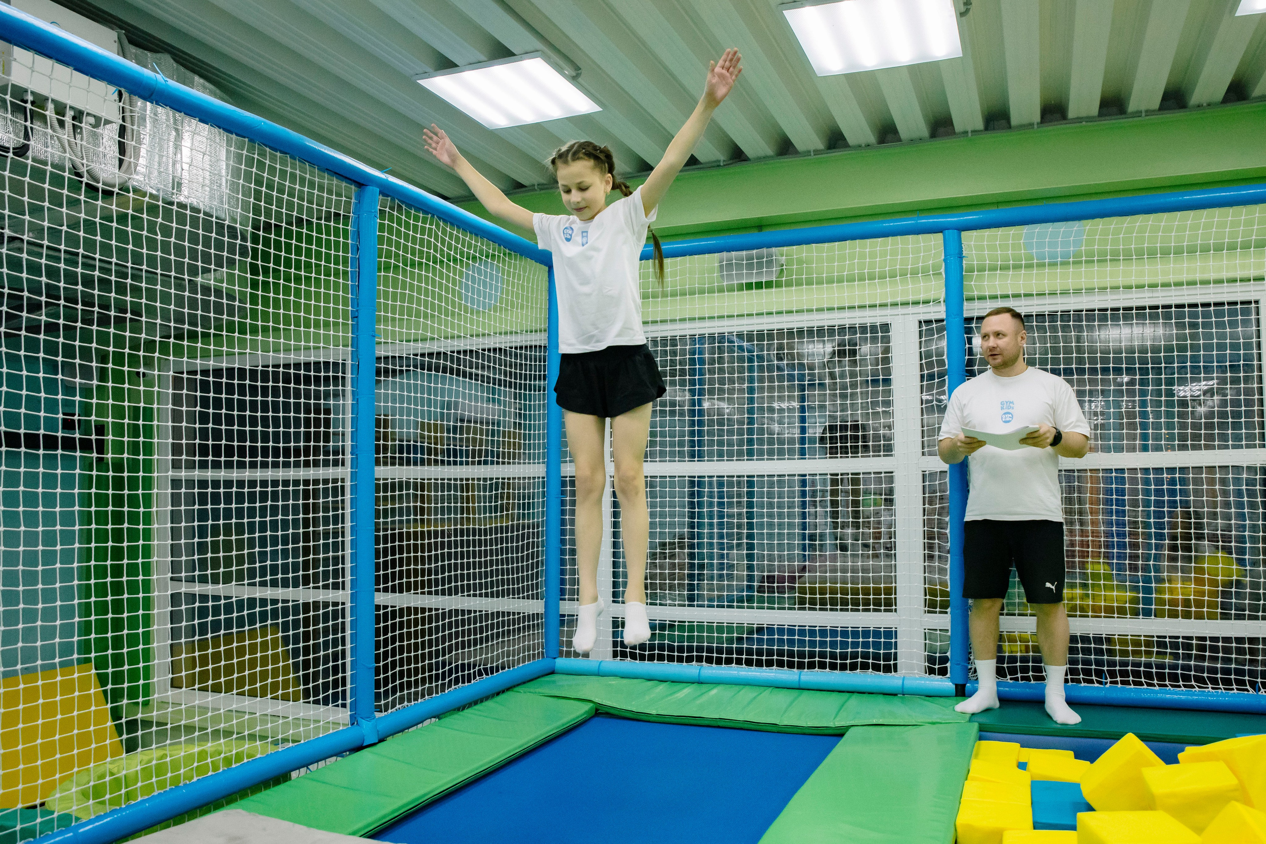 Соревнования по гимнастике в Gymkids Звенигород. Профессиональный фотограф в Москве | Заказать фотосессию и съемку