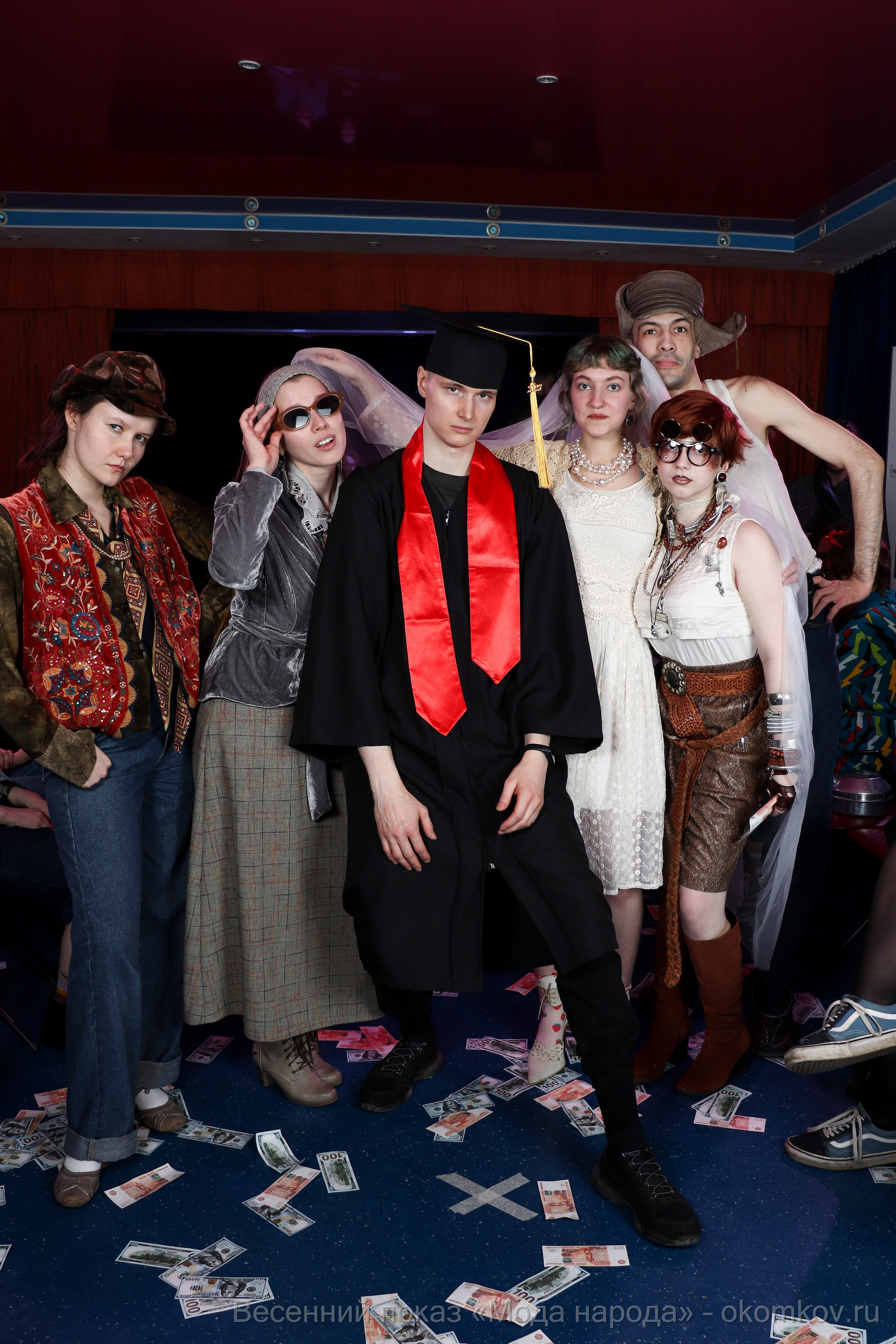 Весенний показ «Мода народа». Ивентный фотограф в Санкт-Петербурге Олег Комков