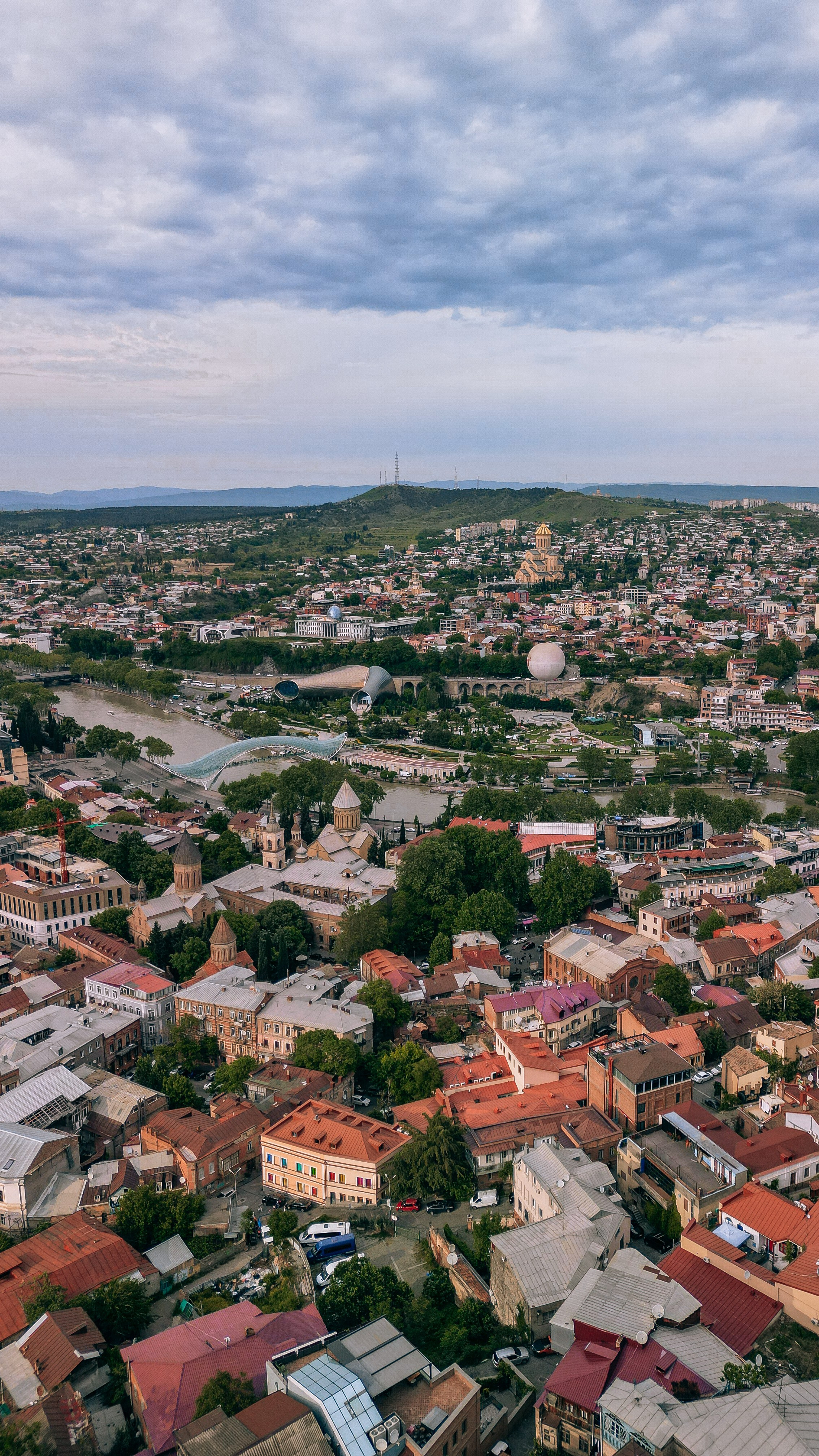 Грузия 2023. Человек с фотокамерой