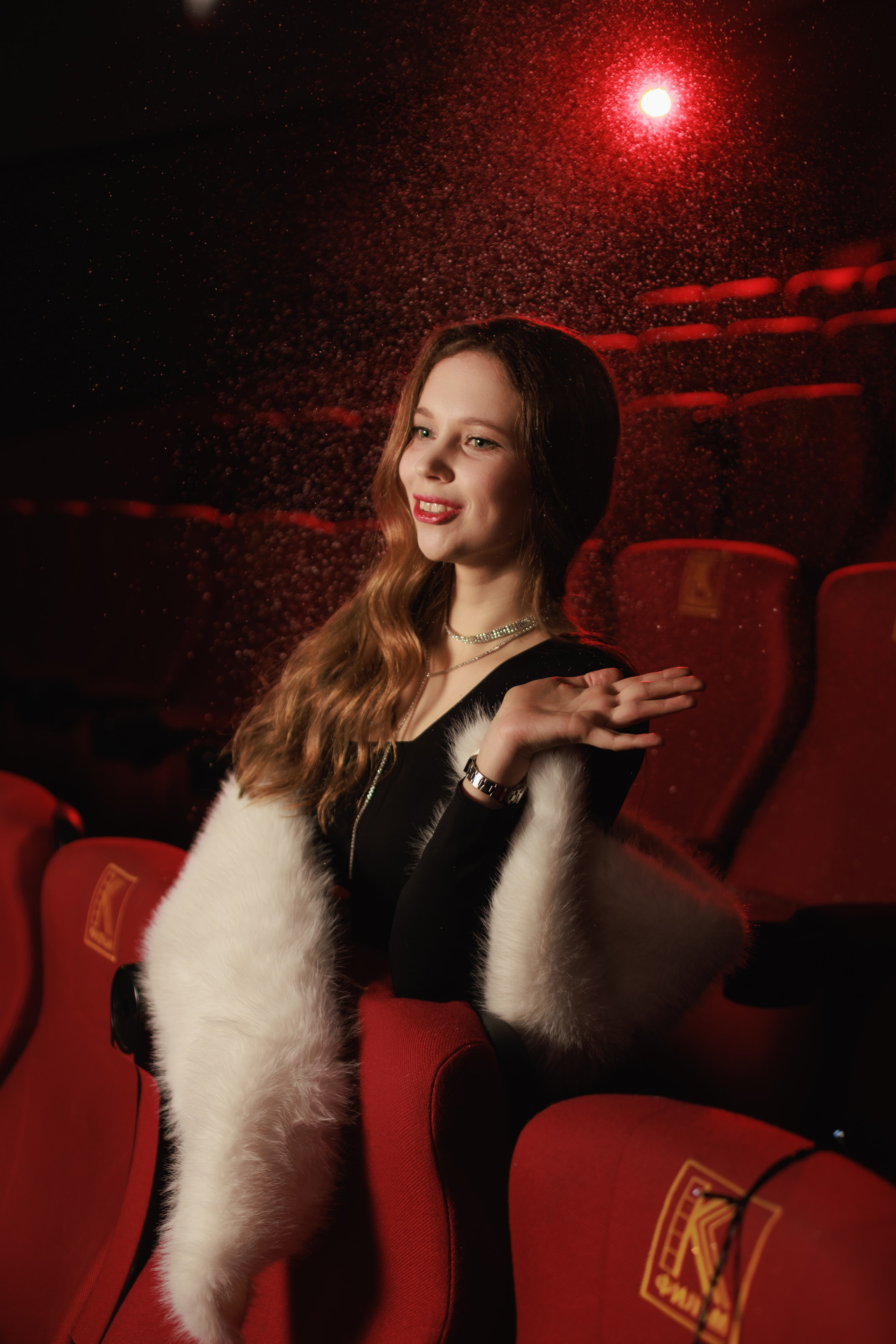 Ph: @aleksandr.spb.ru Md: @dnevzorova Org: @creative_photoday Cinema: @karo. Александр спб ру фотограф