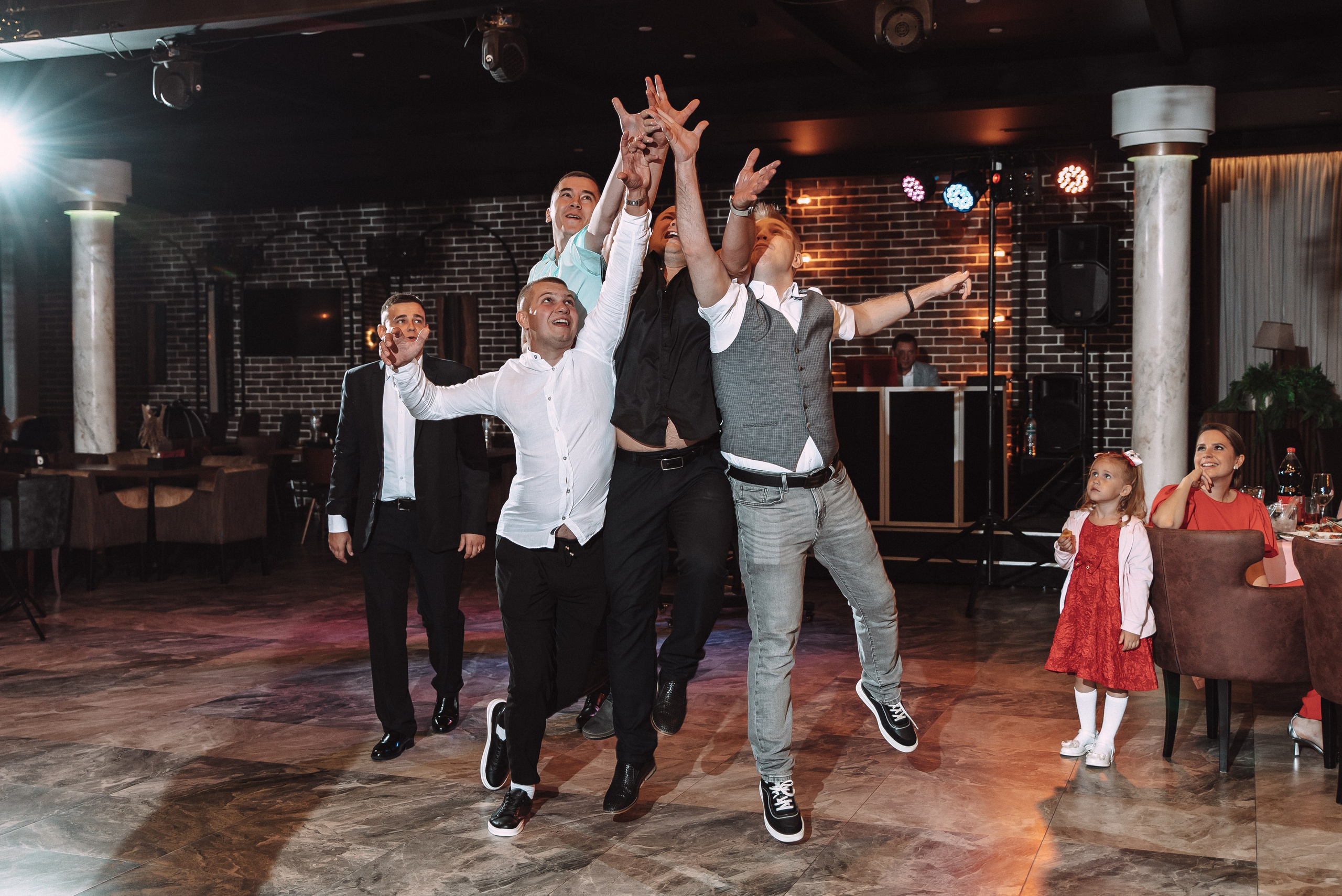 Дмитрий + Таисия. Свадебный и семейный фотограф в Волгограде Олеся Лисицкая