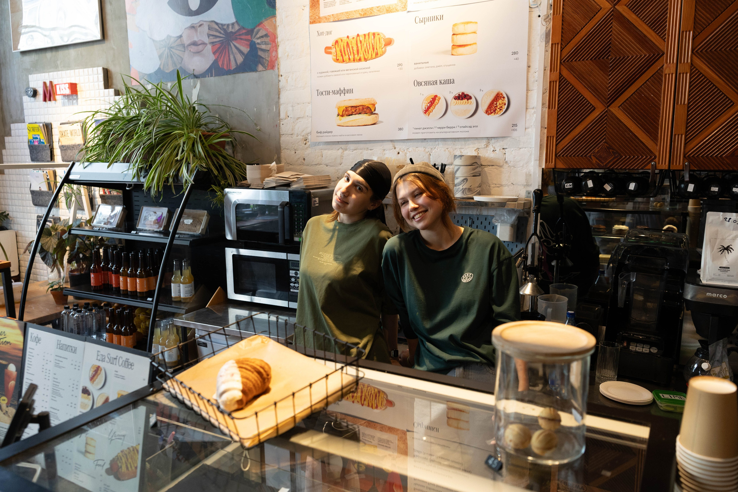 Утренняя вечеринка в Surf