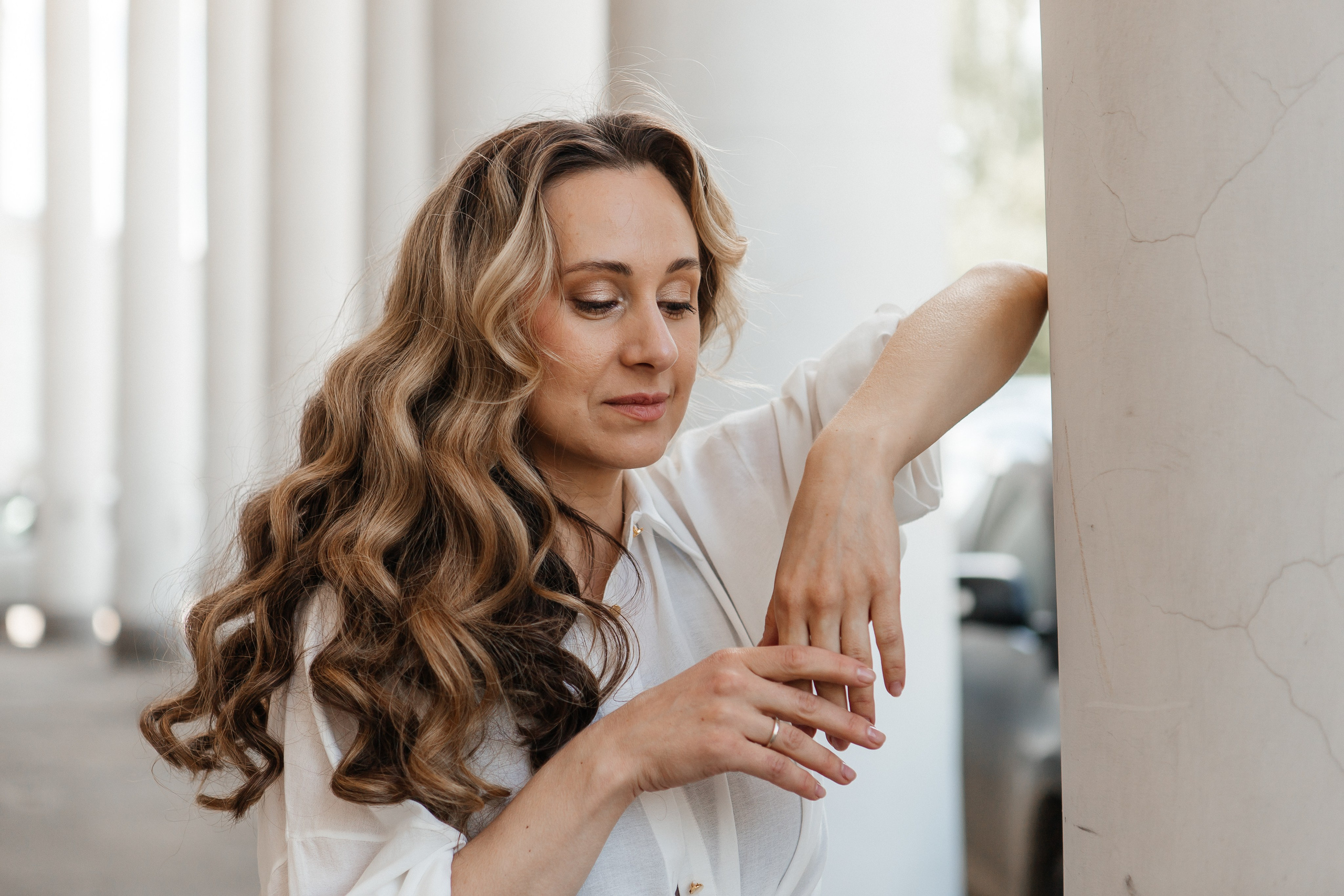 фотосессия на улице, фотопрогулка, фото прогулка, Иркутск, женская фотосессия, женский фотограф, фотопрогулка для девушки, уличная фотосессия, стрит фото, стрит фотосессия, фотография девушки на прогулке