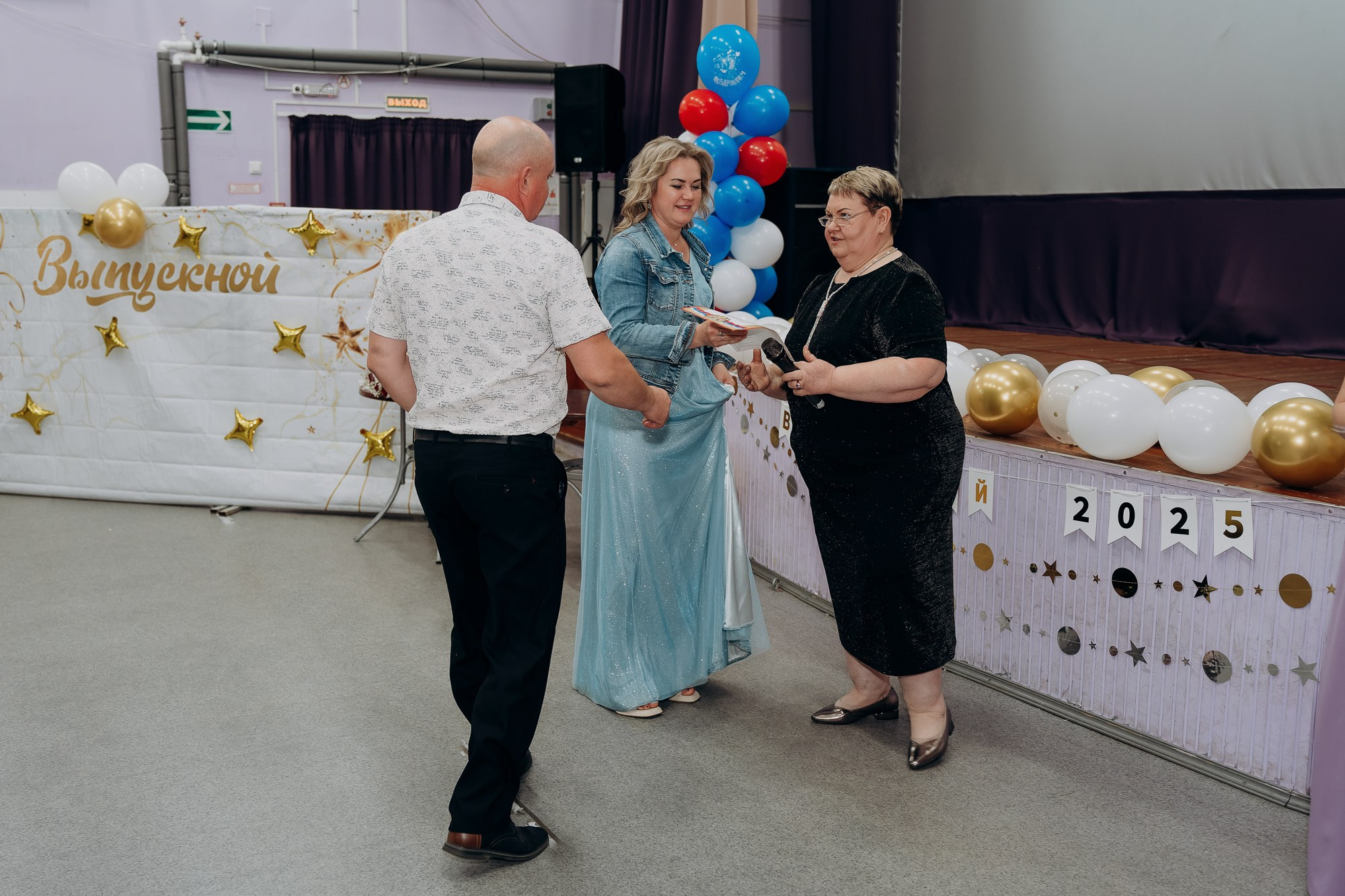 Фотосъемка школьного выпускного для 11 класса. Свадебный и репортажный фотограф в Ярославле Евгений Сальников