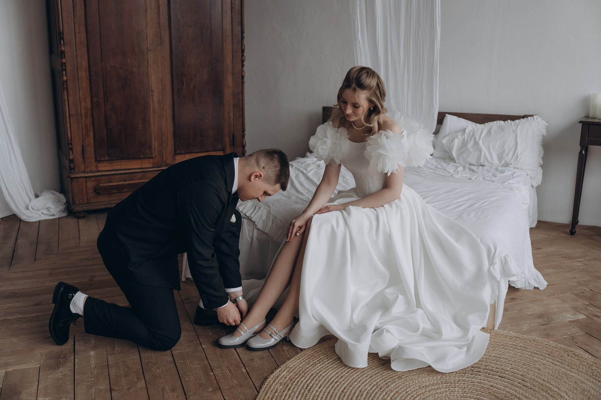 Свадебная фотосессия в студии. Свадебный и репортажный фотограф в Ярославле Евгений Сальников