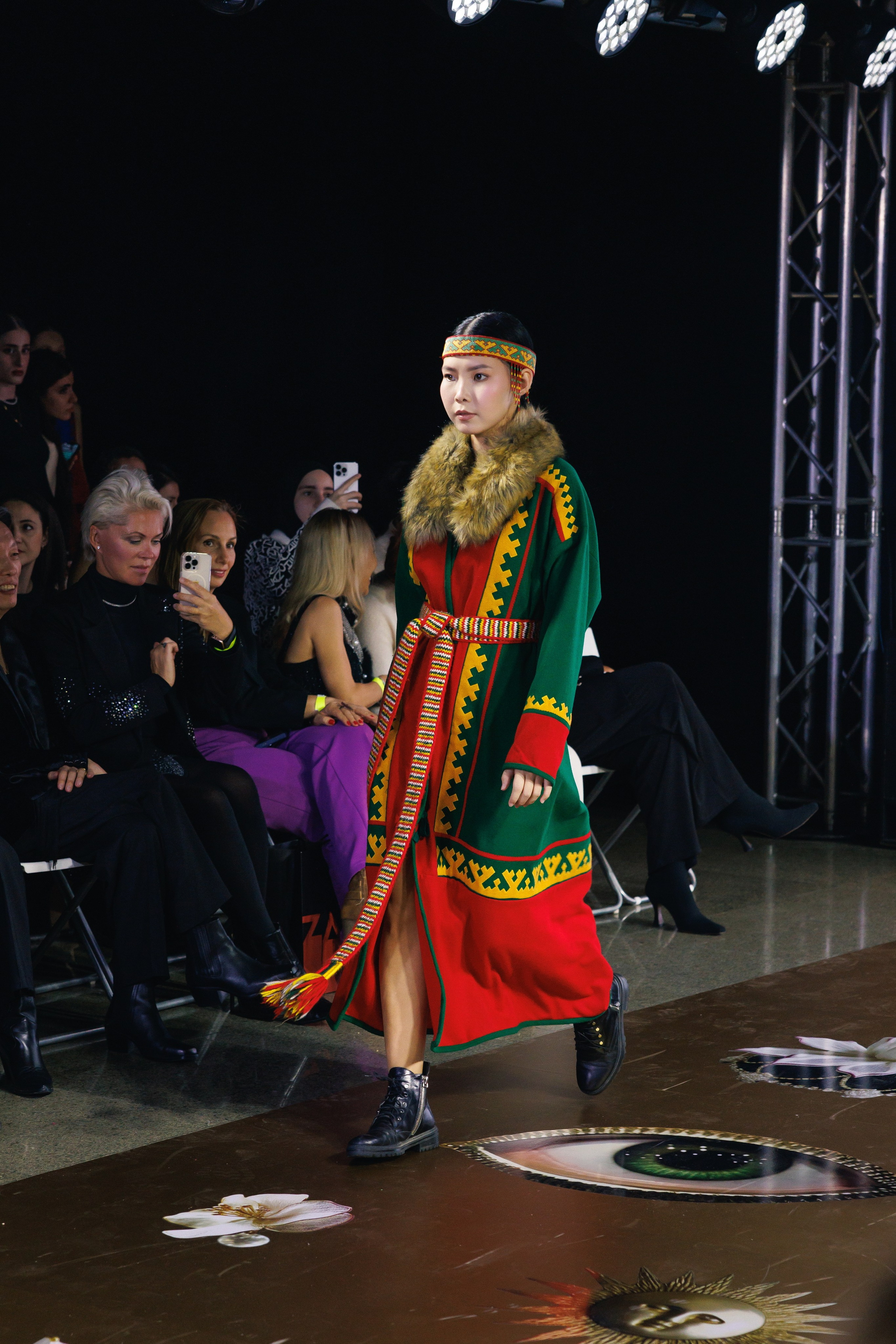 Volga Fashion Week. Профессиональный фотограф в Москве Захар Ишутин