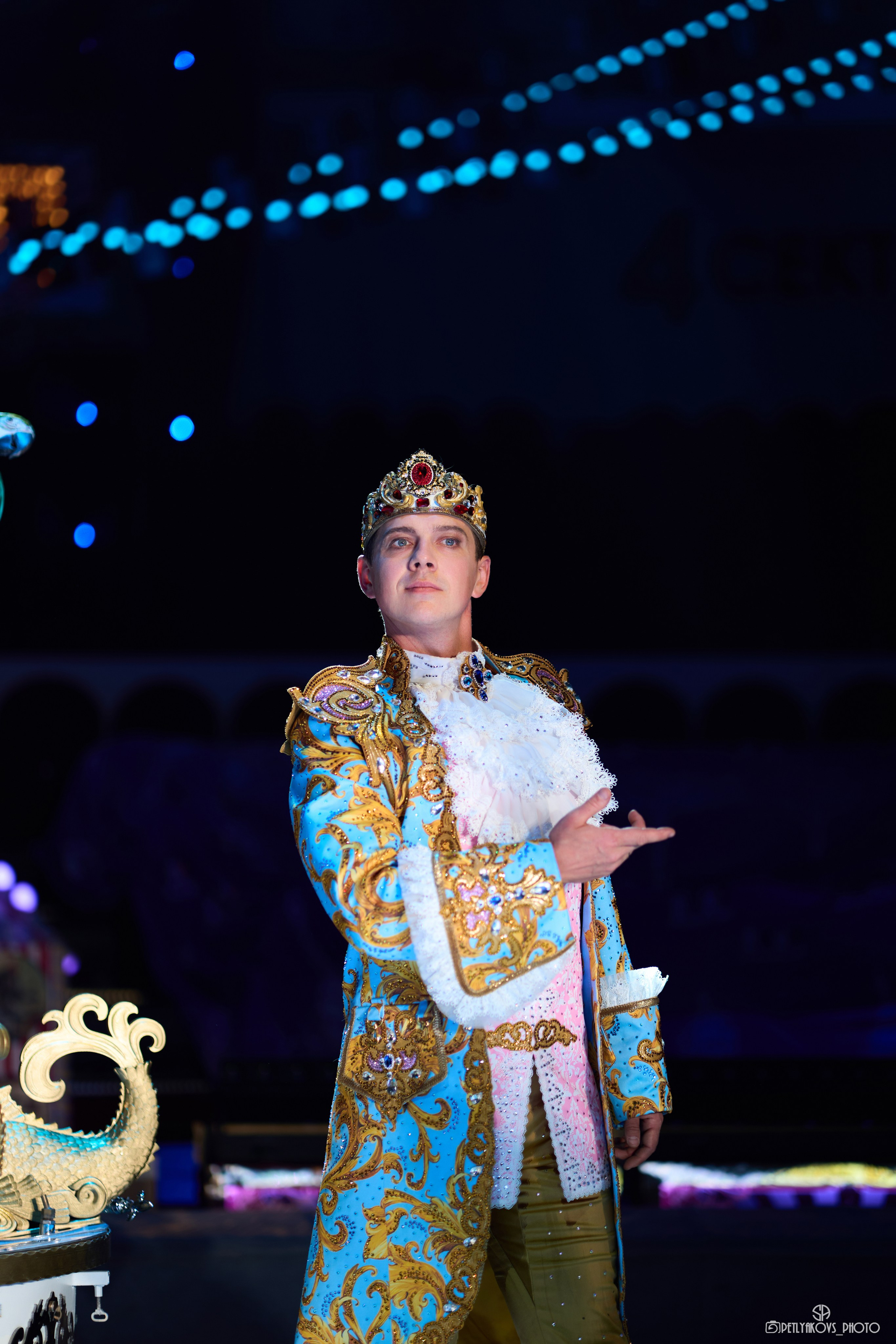 Владимир Лекарев укротитель