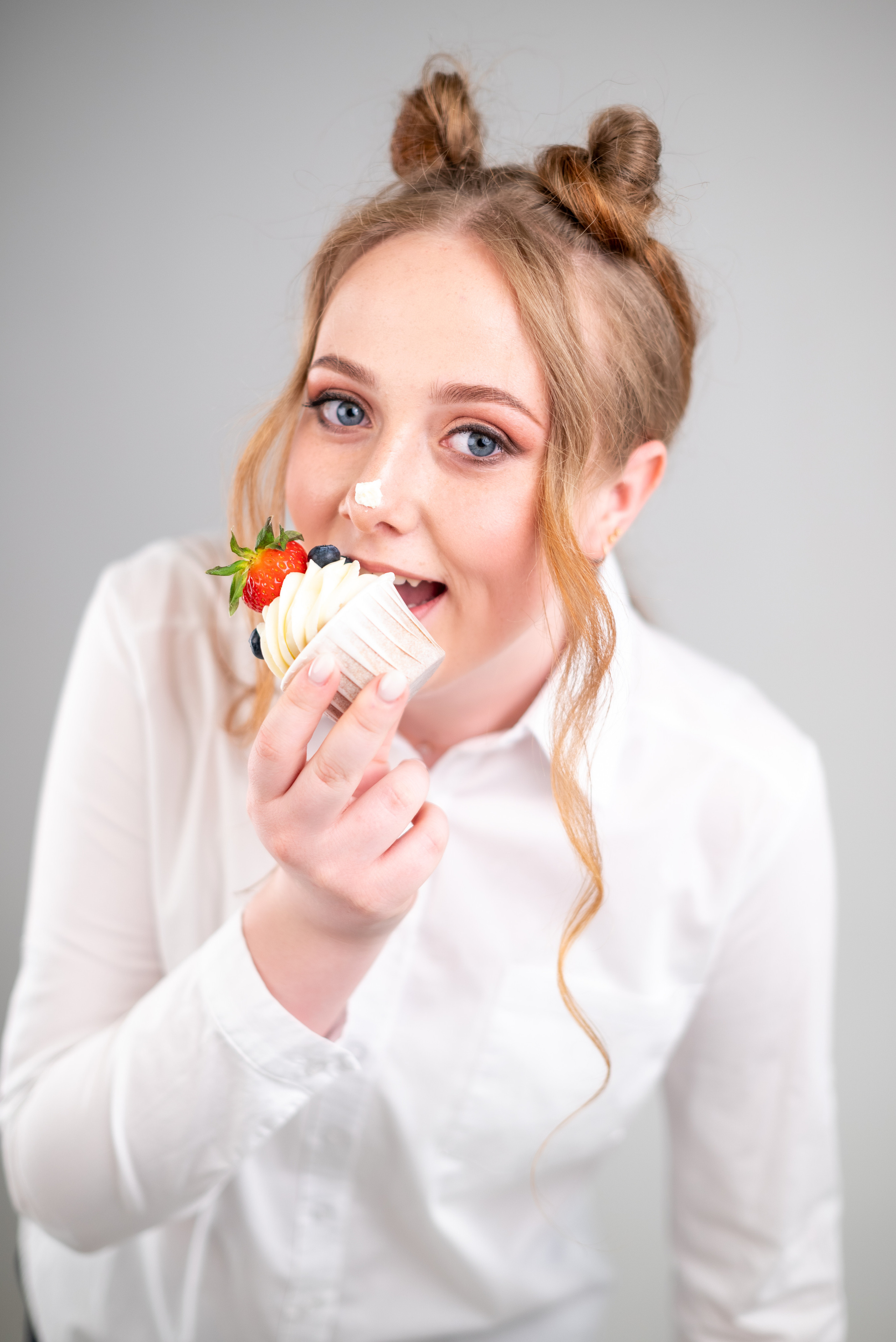 Фотосессия в день рождения. Фотограф в Оренбурге | Школьные, выпускные фотосессии