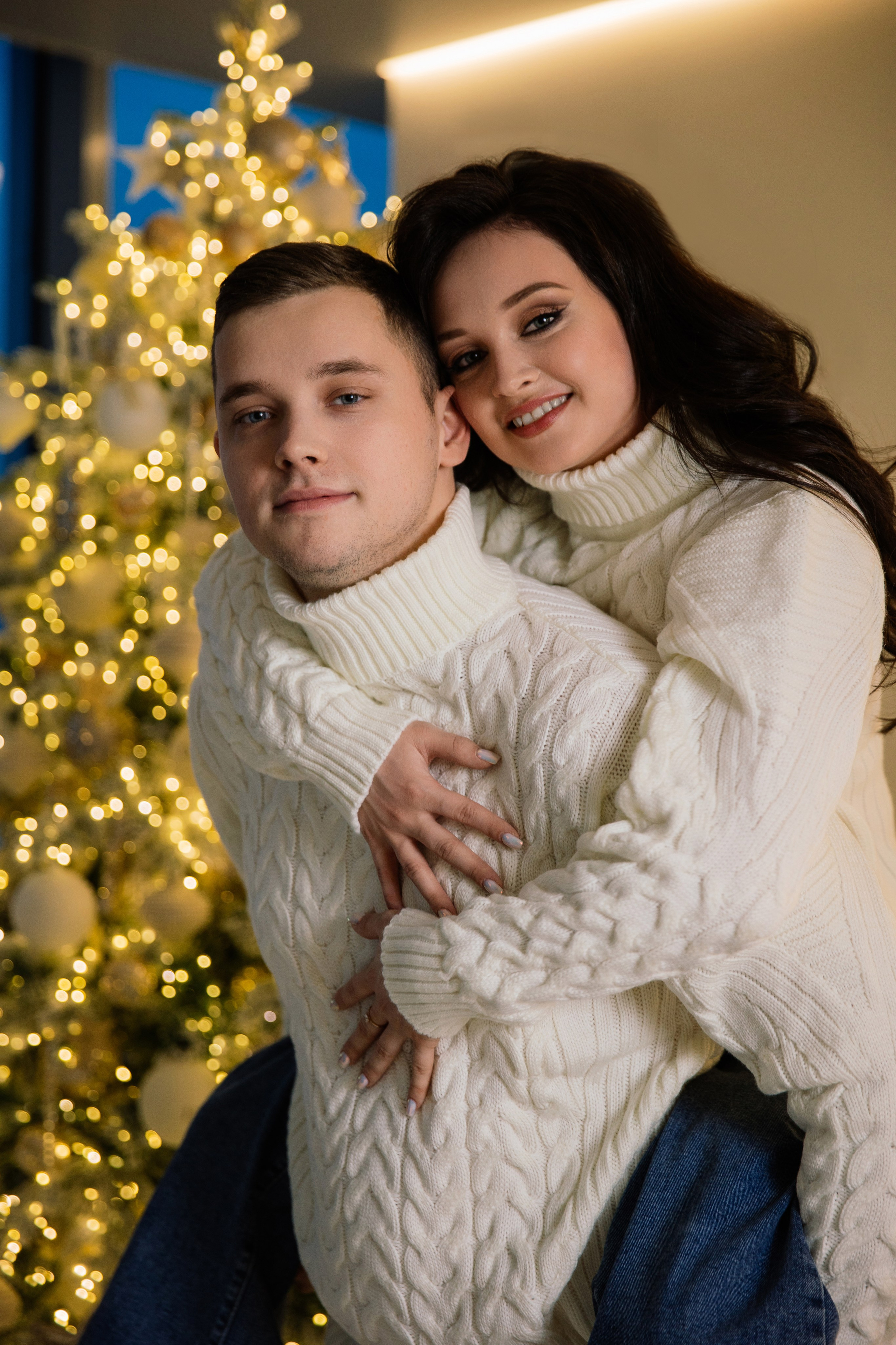 Новогодняя Love-story фотостудия Art Palace. Семейный фотограф Толстикова Кристина