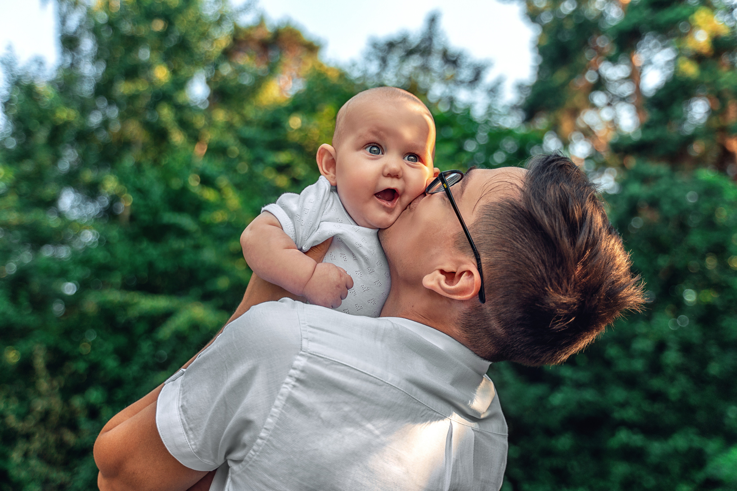 Прогулка в Сосновом бору. Фотограф \ Видеограф на Крещение, Венчание Москва| Семейные съемки