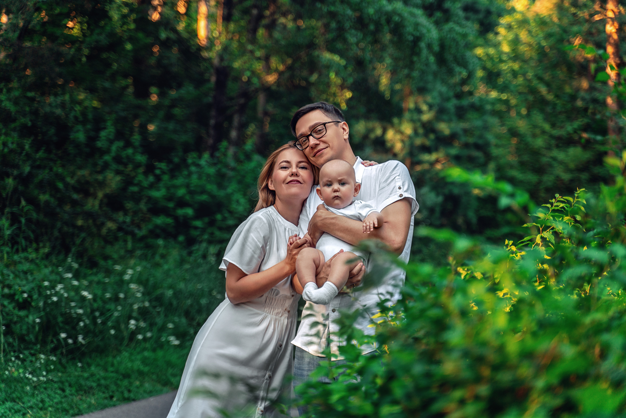 Прогулка в Сосновом бору. Фотограф \ Видеограф на Крещение, Венчание Москва| Семейные съемки