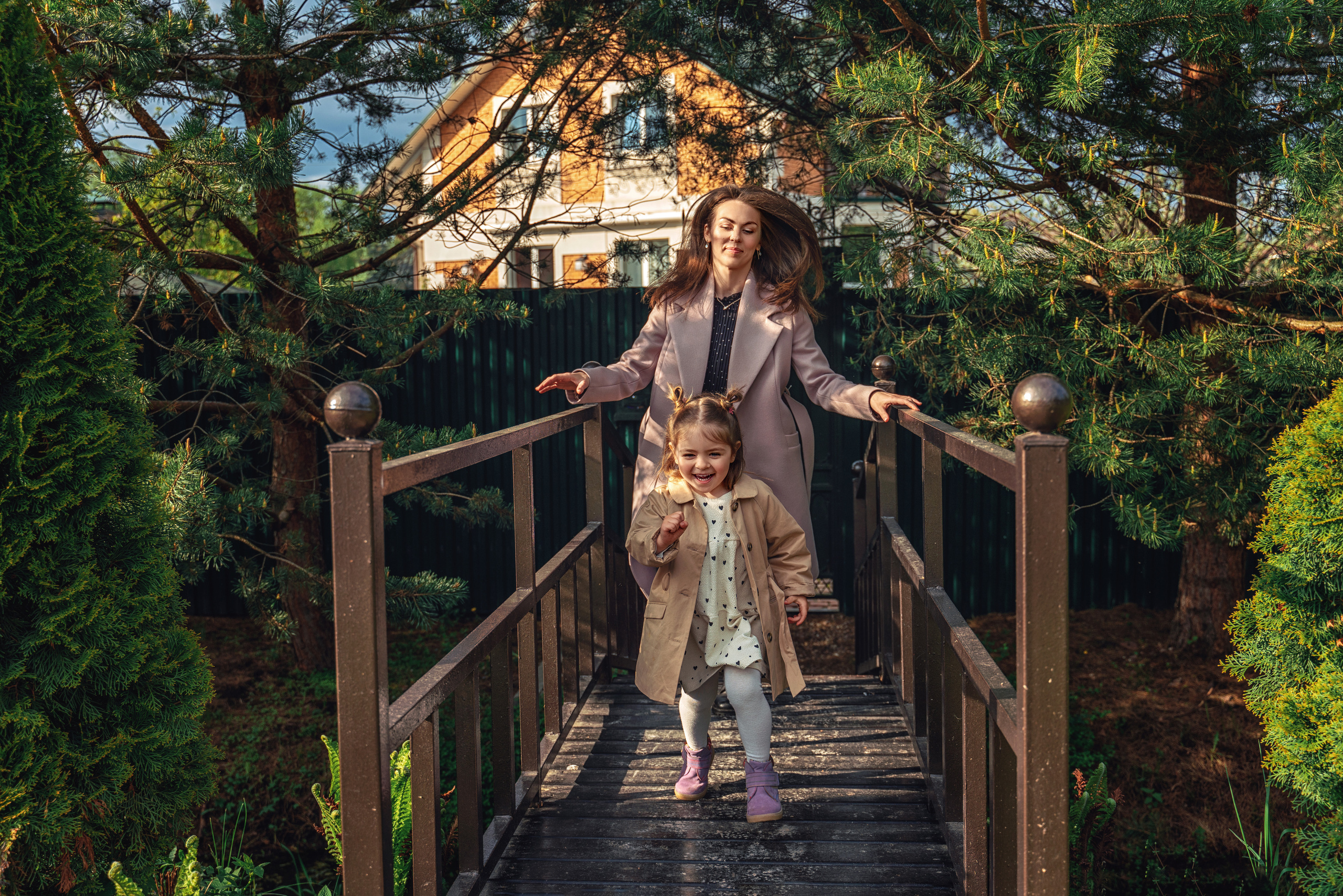 Ольга и Вероника. Фотограф \ Видеограф на Крещение, Венчание Москва| Семейные съемки