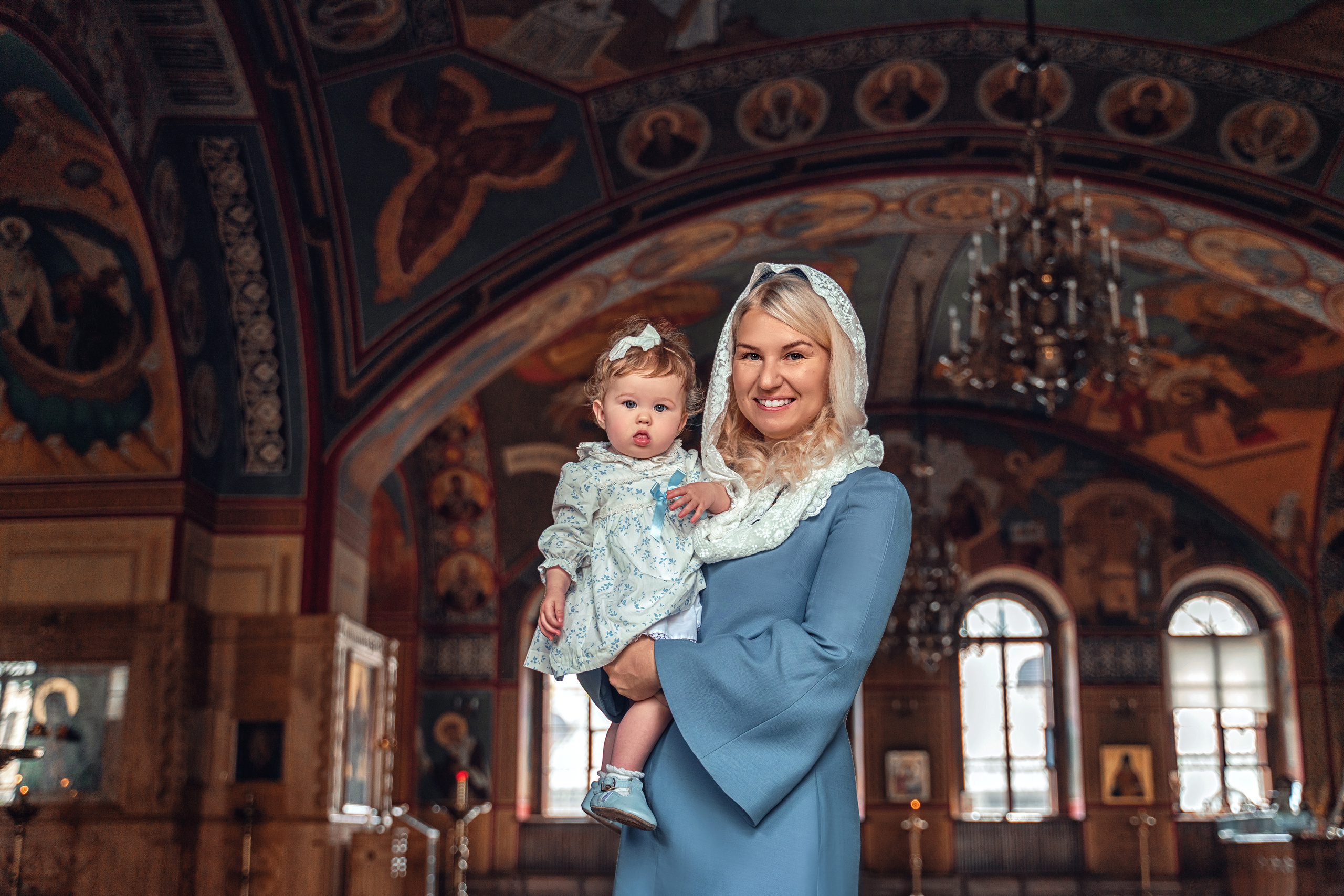 Фотограф на крещение Москва. Храм Николая Чудотворца в Покровском. Фотограф \ Видеограф на Крещение, Венчание Москва| Семейные съемки