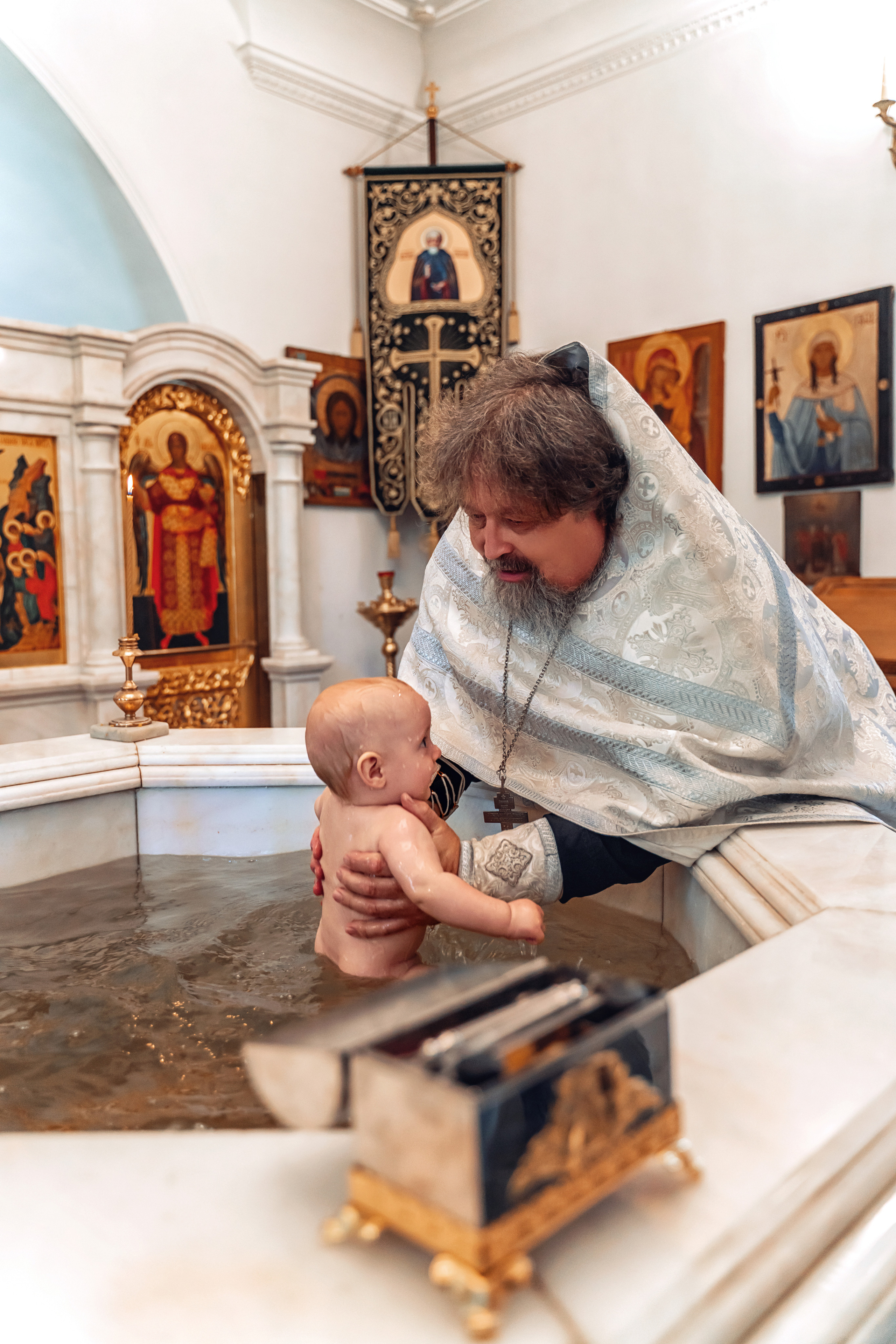 Фотограф на крещение Москва. Храм Божией матери в Царицино. Фотограф \ Видеограф на Крещение, Венчание Москва| Семейные съемки
