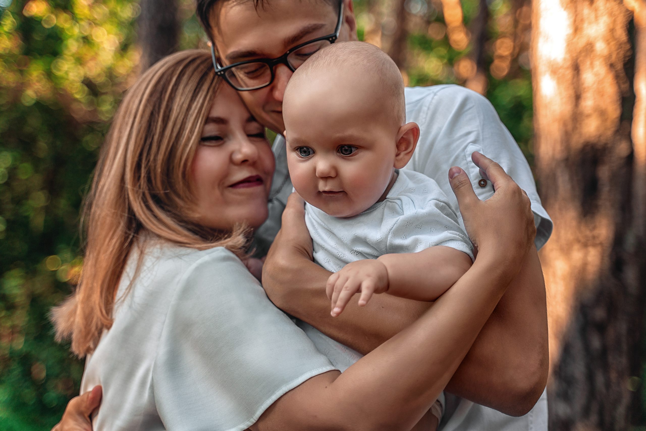Прогулка в Сосновом бору. Фотограф \ Видеограф на Крещение, Венчание Москва| Семейные съемки