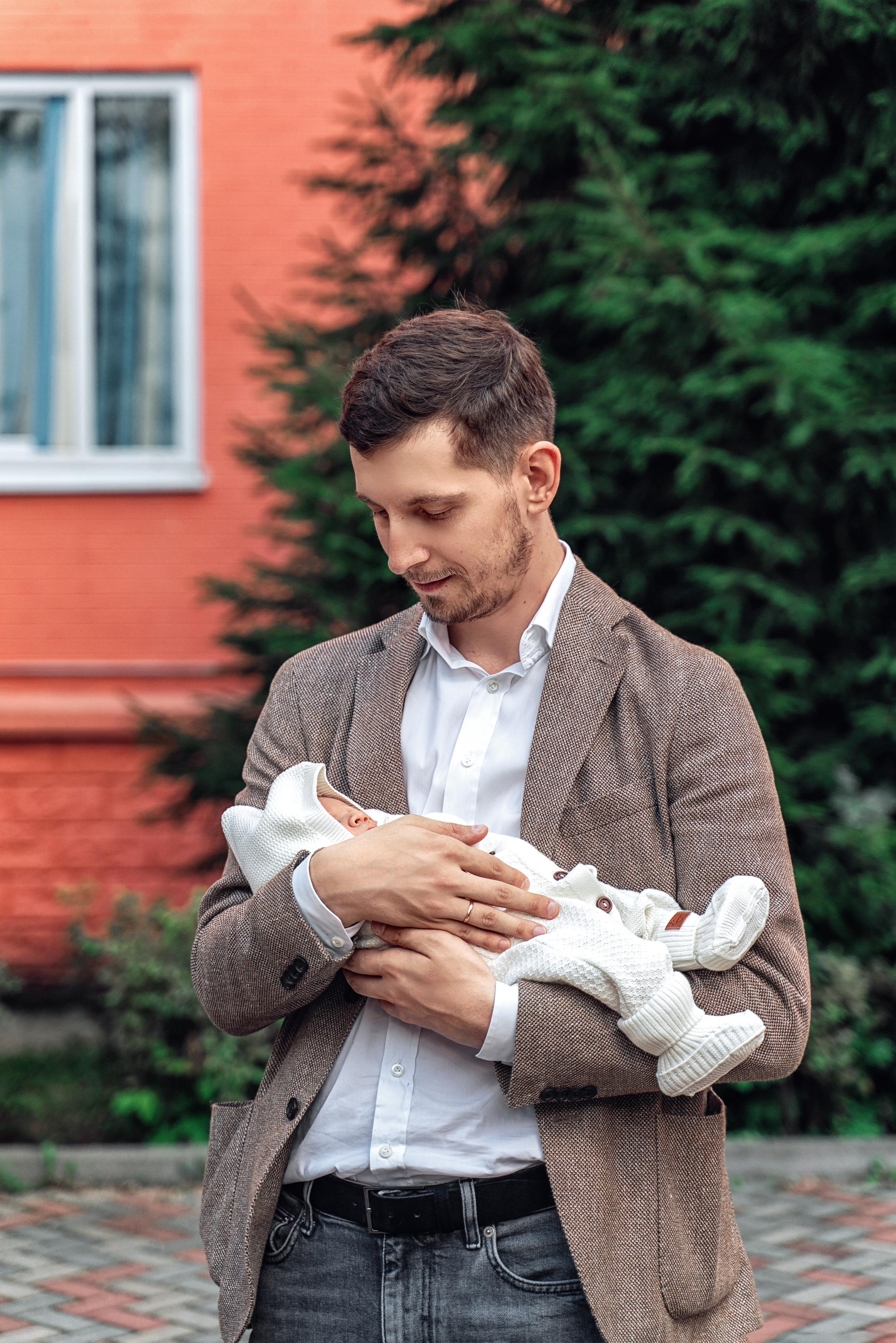 Выписка из роддома 29 им Н. Э. Баумана. Фотограф на выписку из роддома. Фотограф \ Видеограф на Крещение, Венчание Москва| Семейные съемки