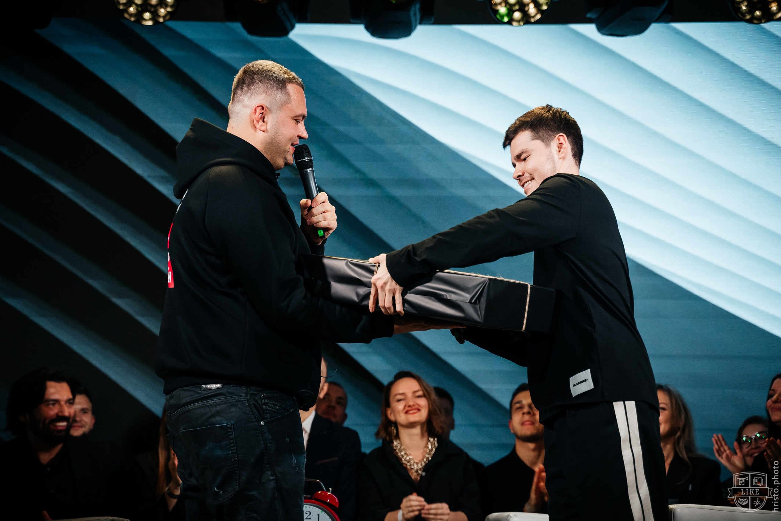 Миллиарды. Христолюбов Евгений Фотограф Москва