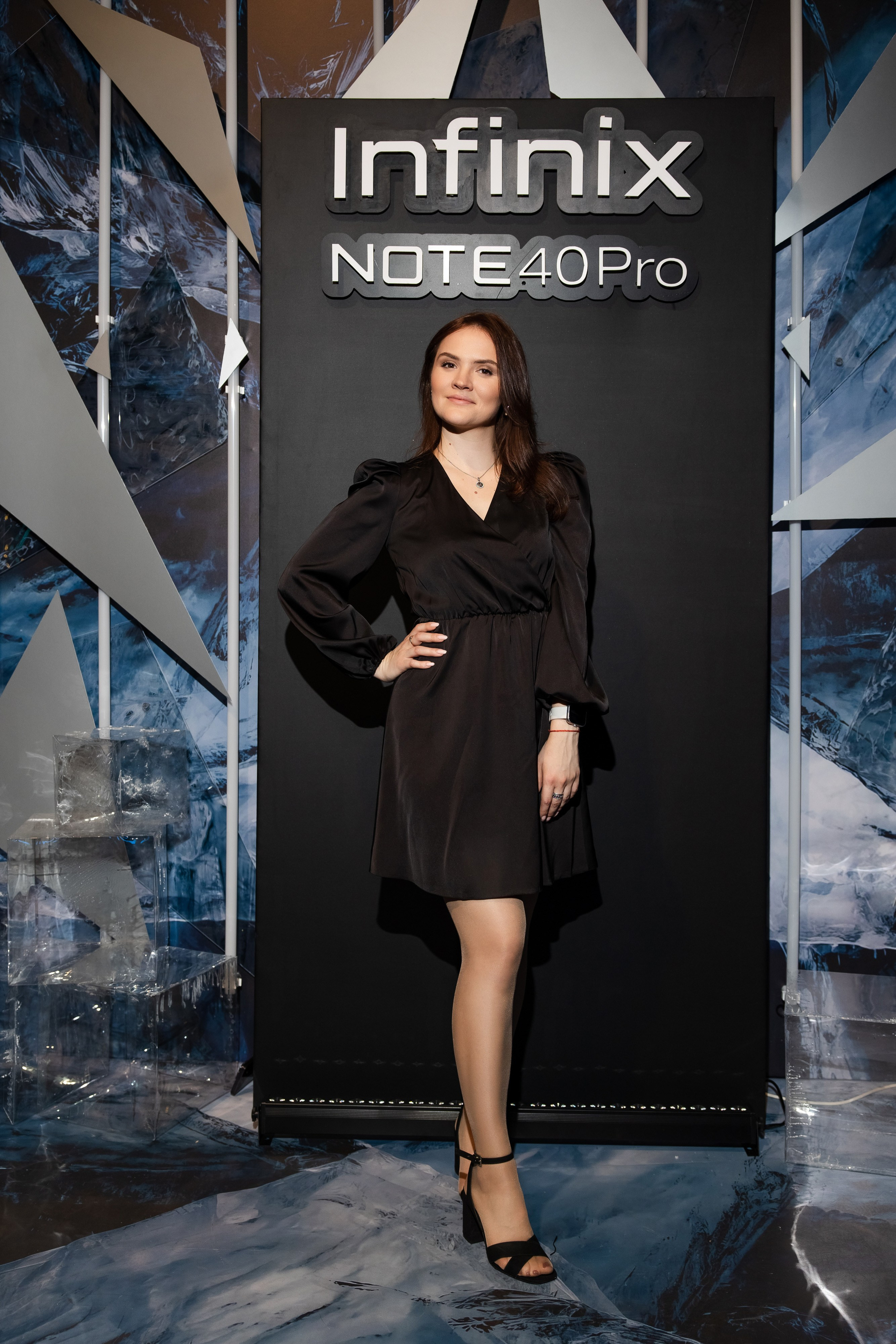 Презентация Infinix. Свадебный репортажный фотограф в Москве