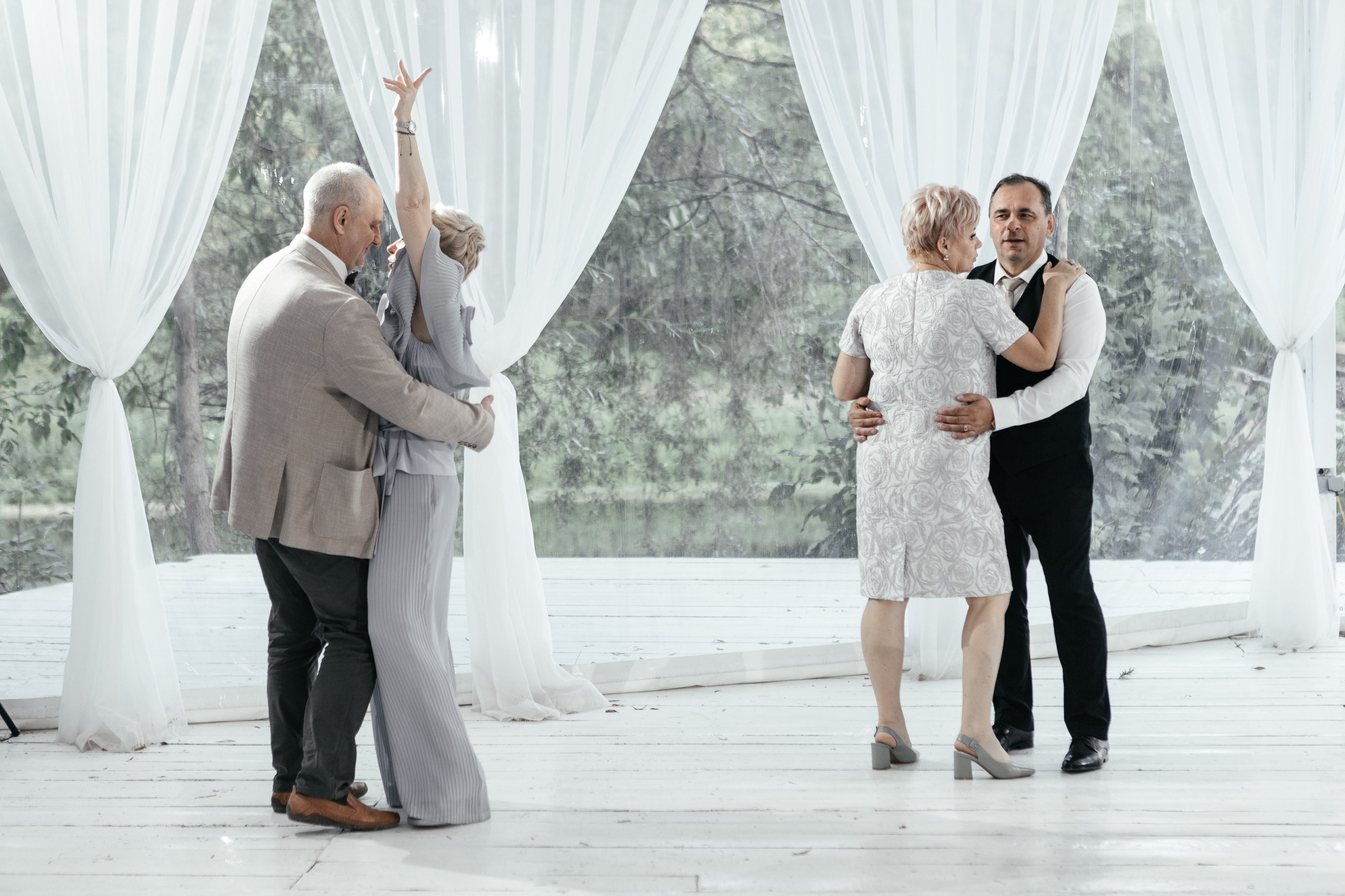 Свадебный фотограф Уфа — Руслан ГабдлисламовЖивые эмоции, красивые кадры, воспоминания на всю жизнь.Работаю по всей Республике Башкортоста. Свадебный фотограф Уфа Руслан Габдлисламов