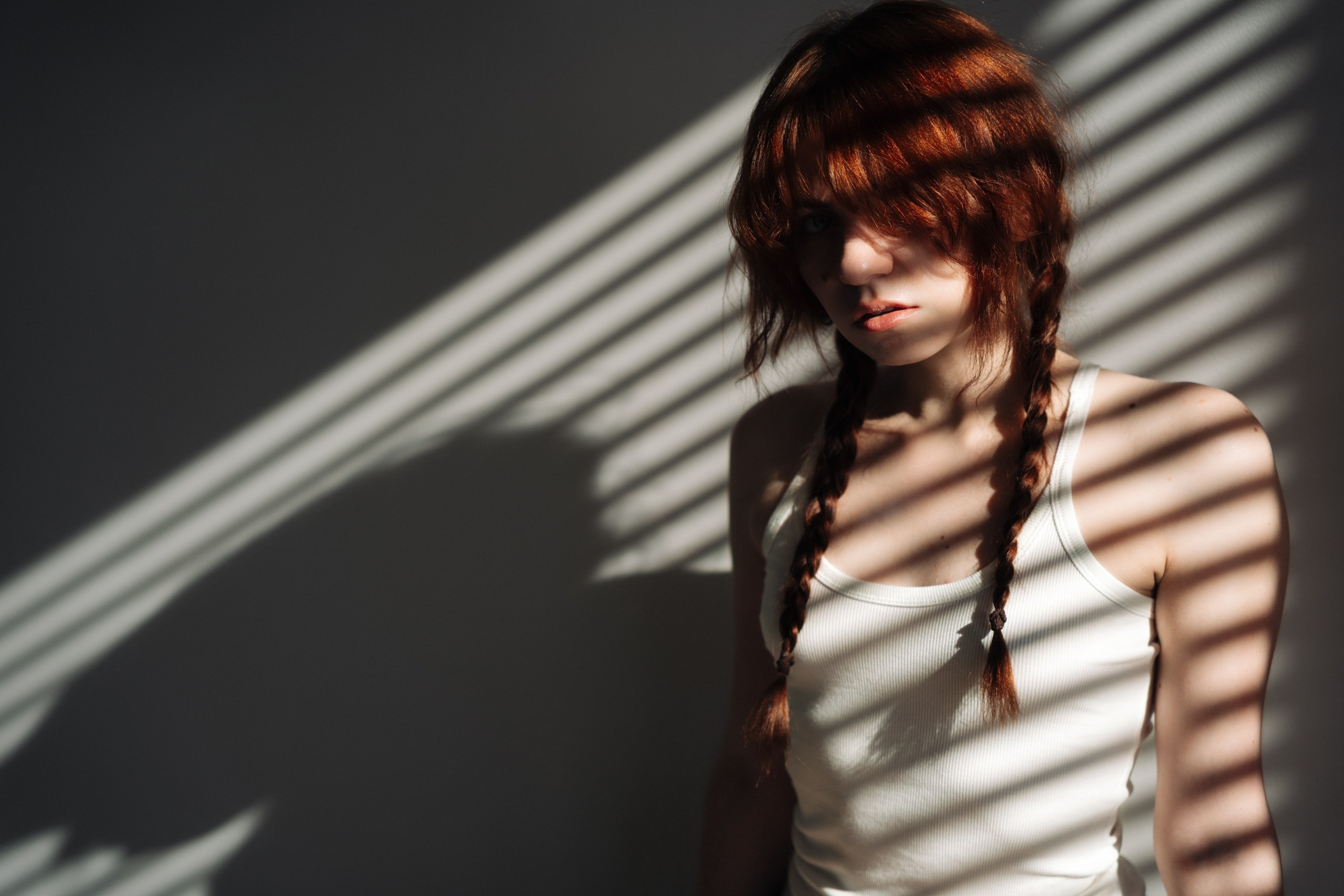 Between the Blinds. ПАВЕЛ ФУРСОВ — фотограф в Москве | zavod_87