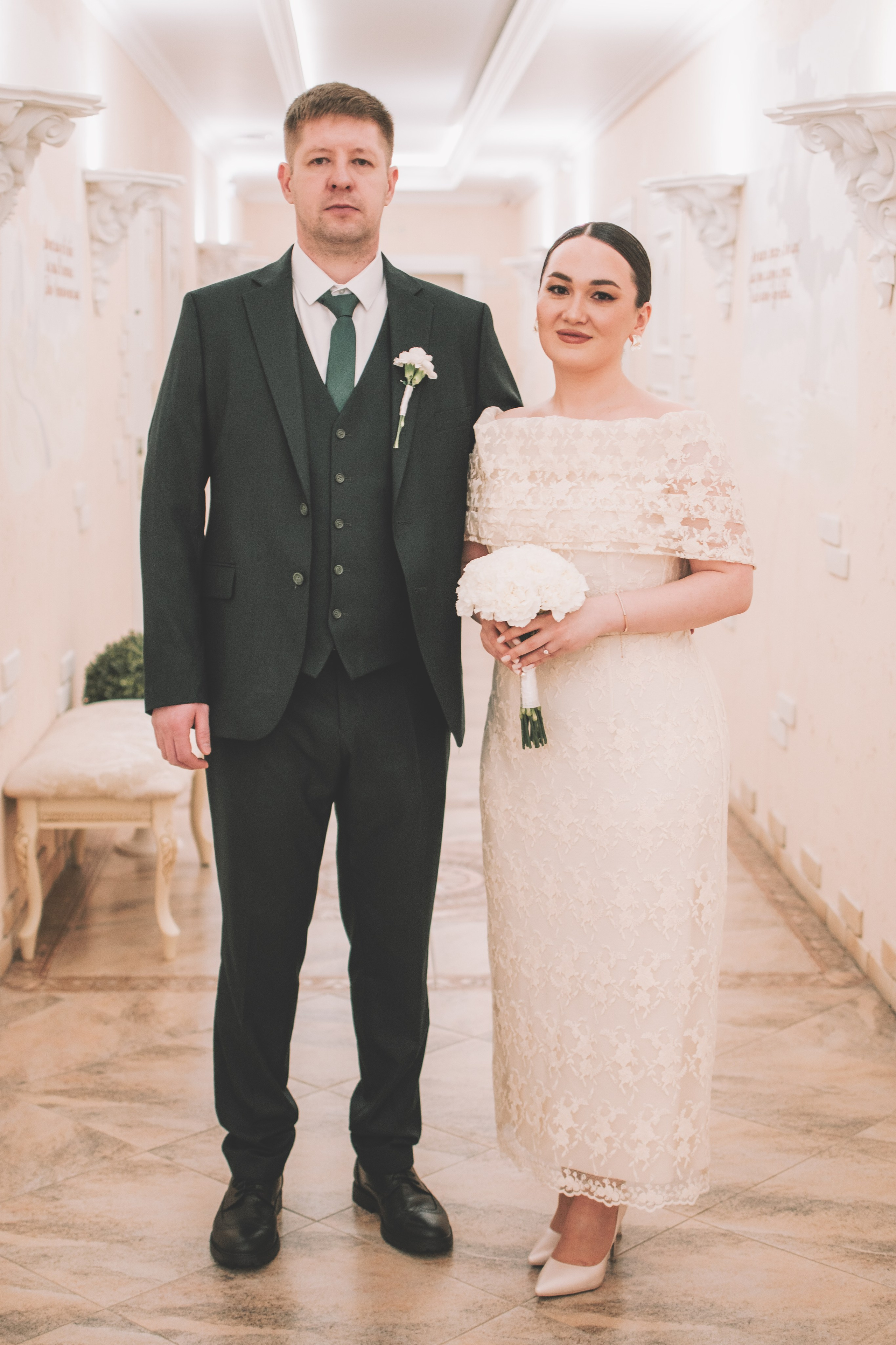 26.04.2025 (Фотосессия, роспись в Онии + фото с банкета). Семейный и свадебный фотограф Губкинский и Ставрополь