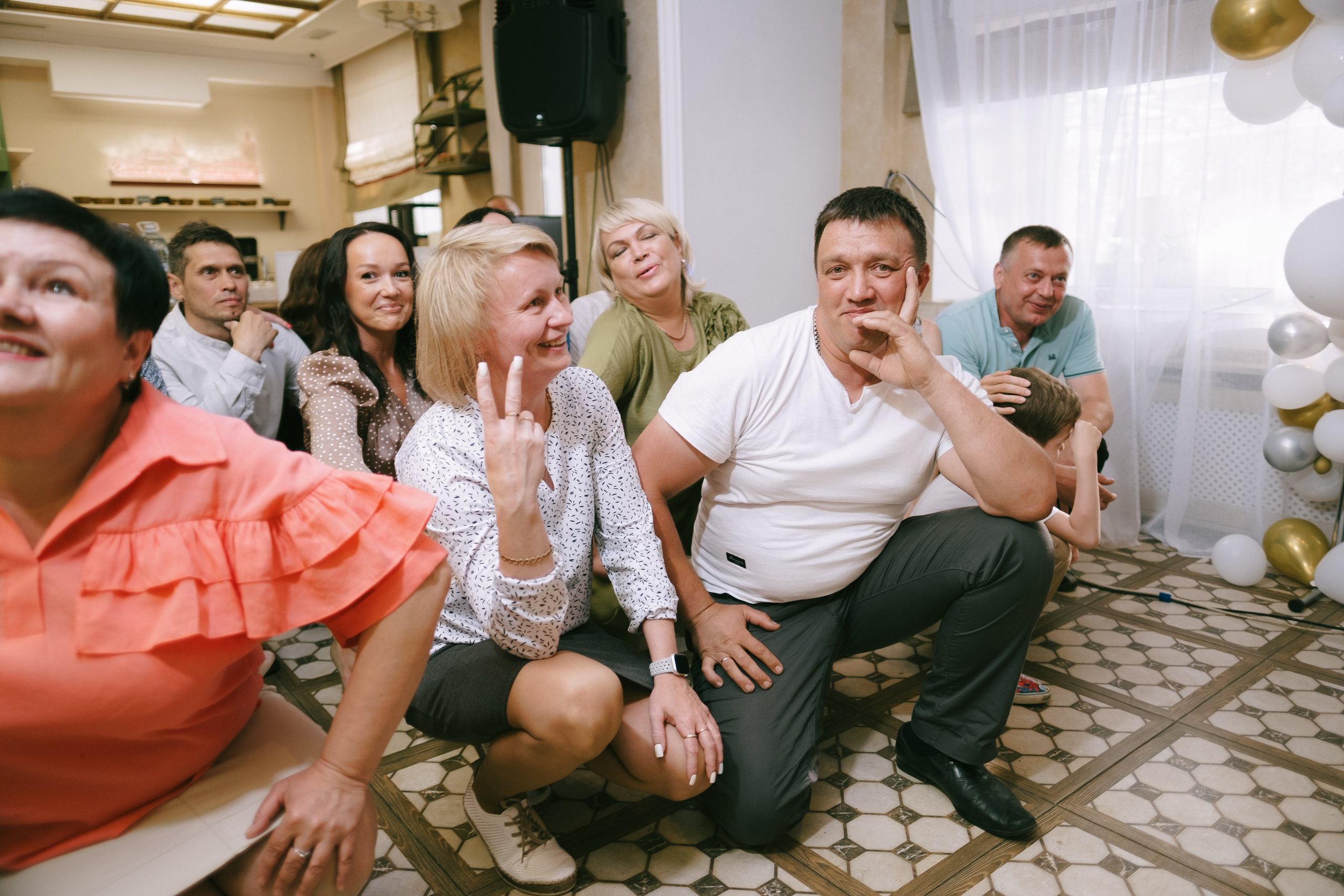 Выпускной школа 33. Свадебный и репортажной фотограф Денис Ожигин в Краснодаре и Краснодарском крае