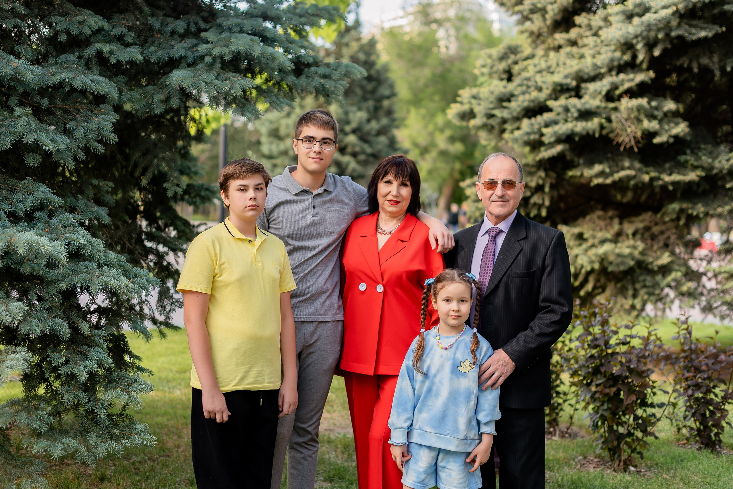 Людмила Ивановна с семьей. Фотограф Татьяна Иванчикова