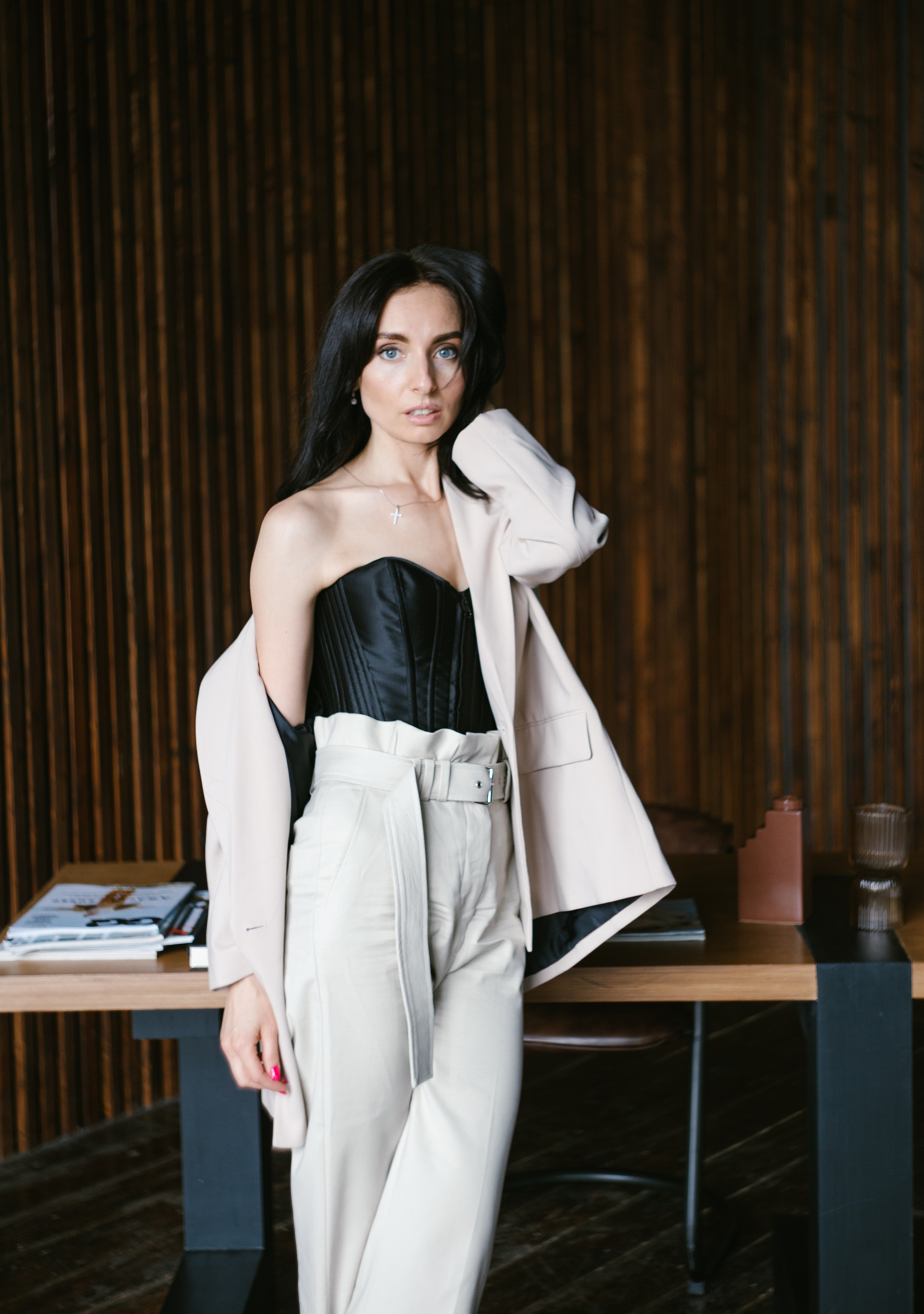 Kristina in studio Chale. Wedding Event ART Photographer