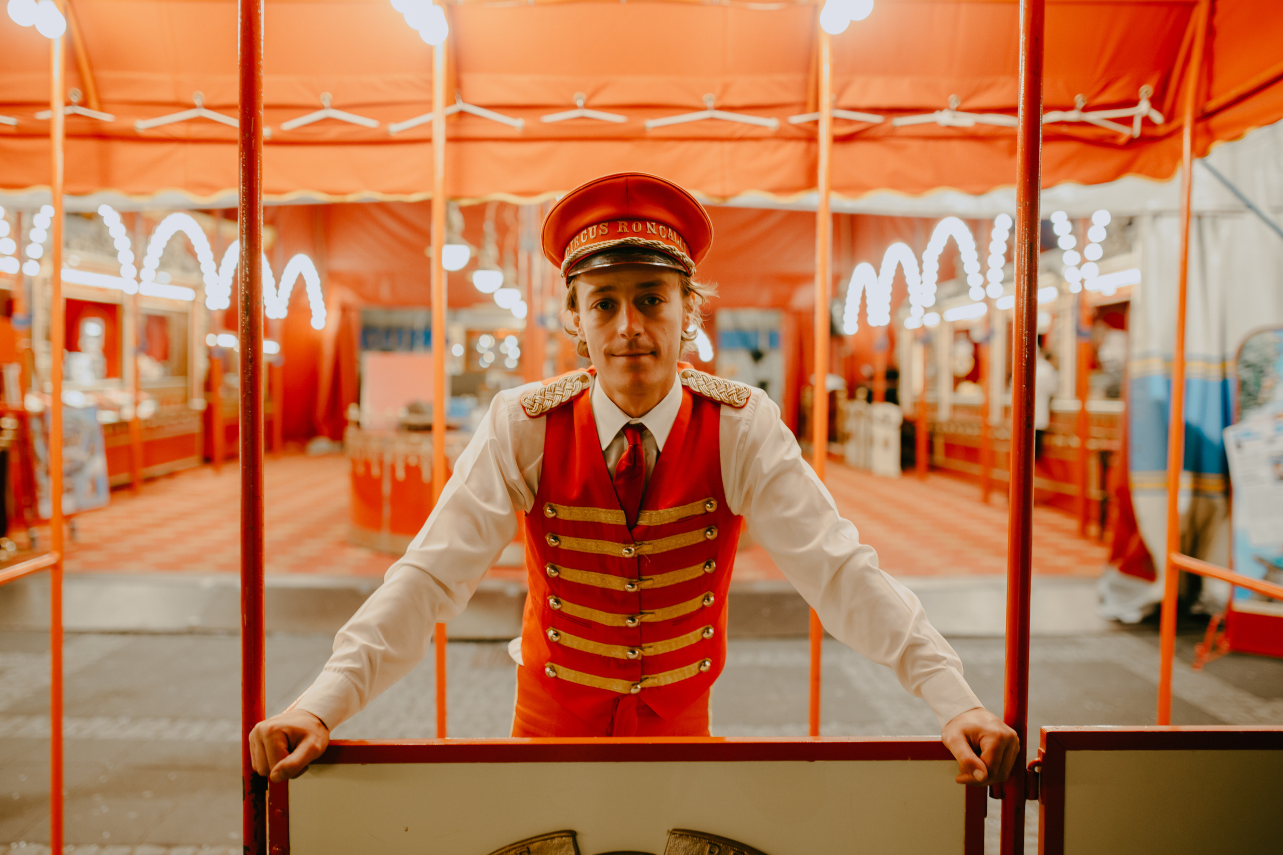 Cirqus Roncalli. Köln. Germany. Wedding Event ART Photographer