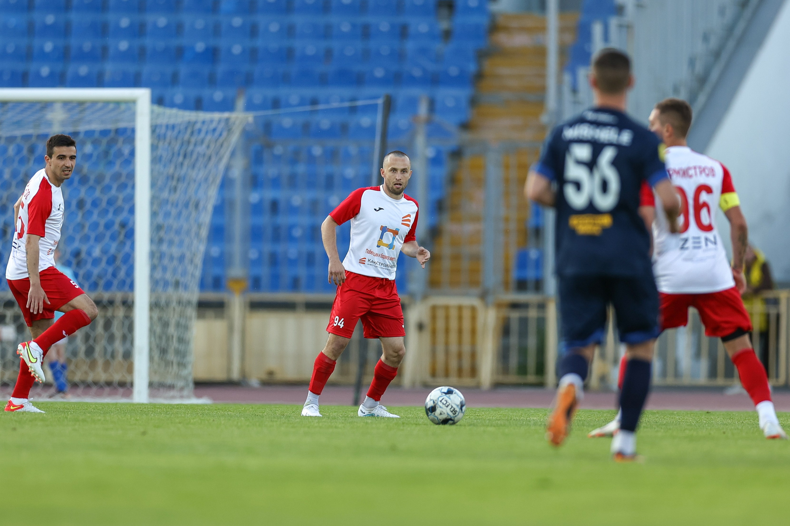 Благотворительный футбольный матч Друзья Бурмистрова vs ФК Fight Nights. Спортивный репортажный фотограф Казань Нафис Сиразетдинов