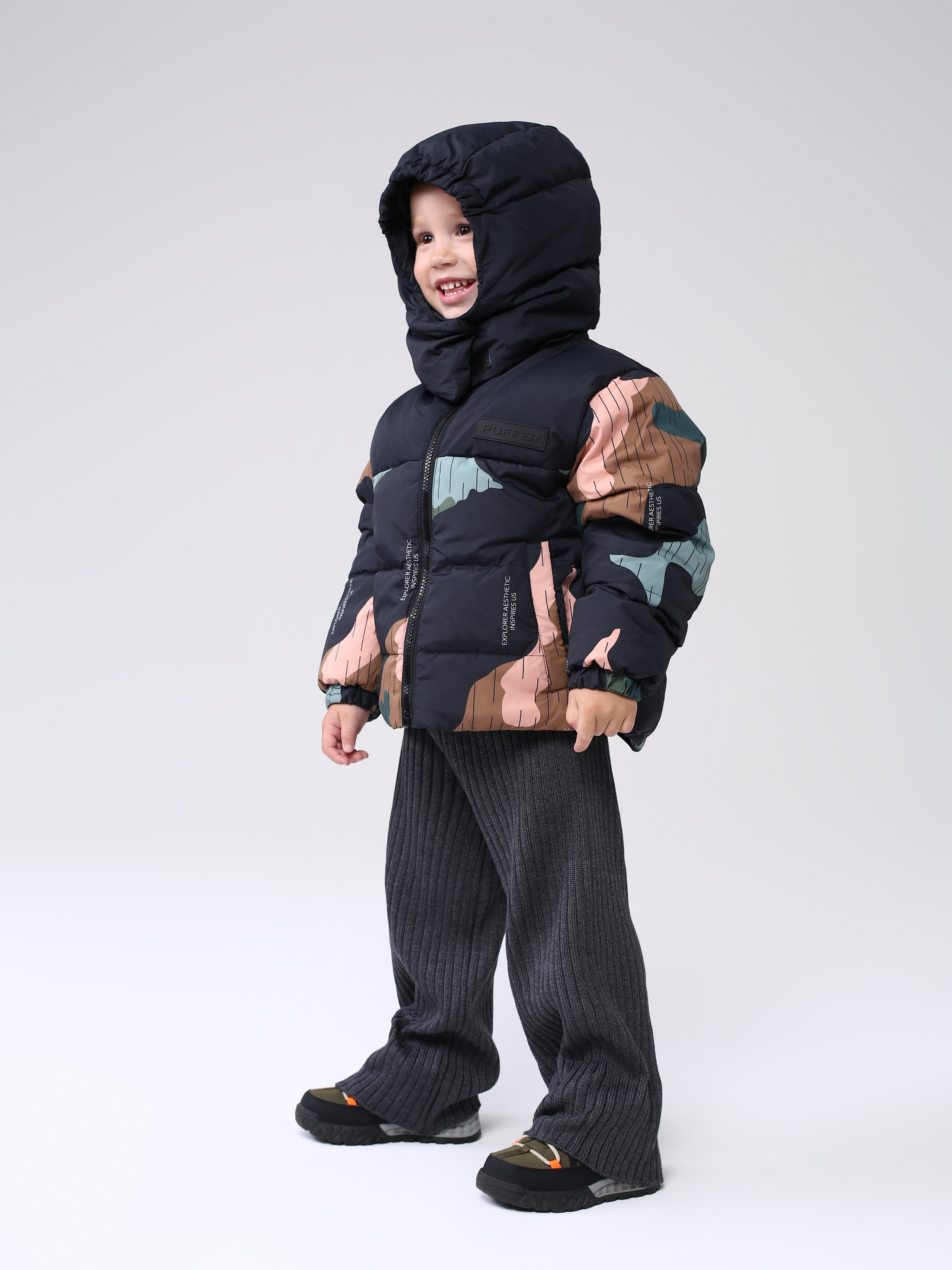 "Профессиональная детская фотосъемка для семейных портретов и воспоминаний""Высококачественная детская съемка новорожденных и малышей в студии""Рекламная детская фотосъемка для альбомов и подарков""Студийная детская съемка с креативными декорациями и позами""Коммерческая детская фотосъемка для маркетинга детских товаров""Фотография детской съемки с акцентом на эмоции и улыбки""Семейная детская съемка для портфолио и социальных сетей""Профессиональная детская фотосъемка с мягким освещением""Рекламные фото детской съемки для сайтов и брошюр""Высокоточная детская съемка для воспоминаний и презентаций""Детская фотосъемка высокого разрешения для семейных альбомов""Коммерческая детская съемка с фокусом на радость и развитие""Студийная фотосъемка детской съемки для брендов и маркетинга""Фотографии детской съемки для подарков и увеличения клиентов""Профессиональная детская съемка для каталогов и семейных историй" "Профессиональная каталожная фотосъемка товаров для e-commerce и интернет-магазинов""Высококачественная каталожная съемка одежды и аксессуаров с белым фоном""Рекламная каталожная фотосъемка для маркетинга продуктов и брендов""Студийная каталожная съемка с детальной проработкой текстур и материалов""Коммерческая каталожная фотосъемка для каталогов и онлайн-платформ""Фотография каталожной съемки с акцентом на дизайн и презентацию товаров""Предметная каталожная съемка для увеличения продаж в e-commerce""Профессиональная каталожная фотосъемка с использованием студийного освещения""Рекламные фото каталожной съемки для сайтов и социальных сетей""Высокоточная каталожная съемка товаров для презентаций и брошюр""Каталожная фотосъемка высокого разрешения для онлайн-магазинов""Коммерческая каталожная съемка с фокусом на качество и детализацию""Студийная каталожная фотосъемка для брендов и ритейла""Фотографии каталожной съемки для маркетинговых кампаний""Профессиональная каталожная съемка для каталогов и увеличения конверсии"