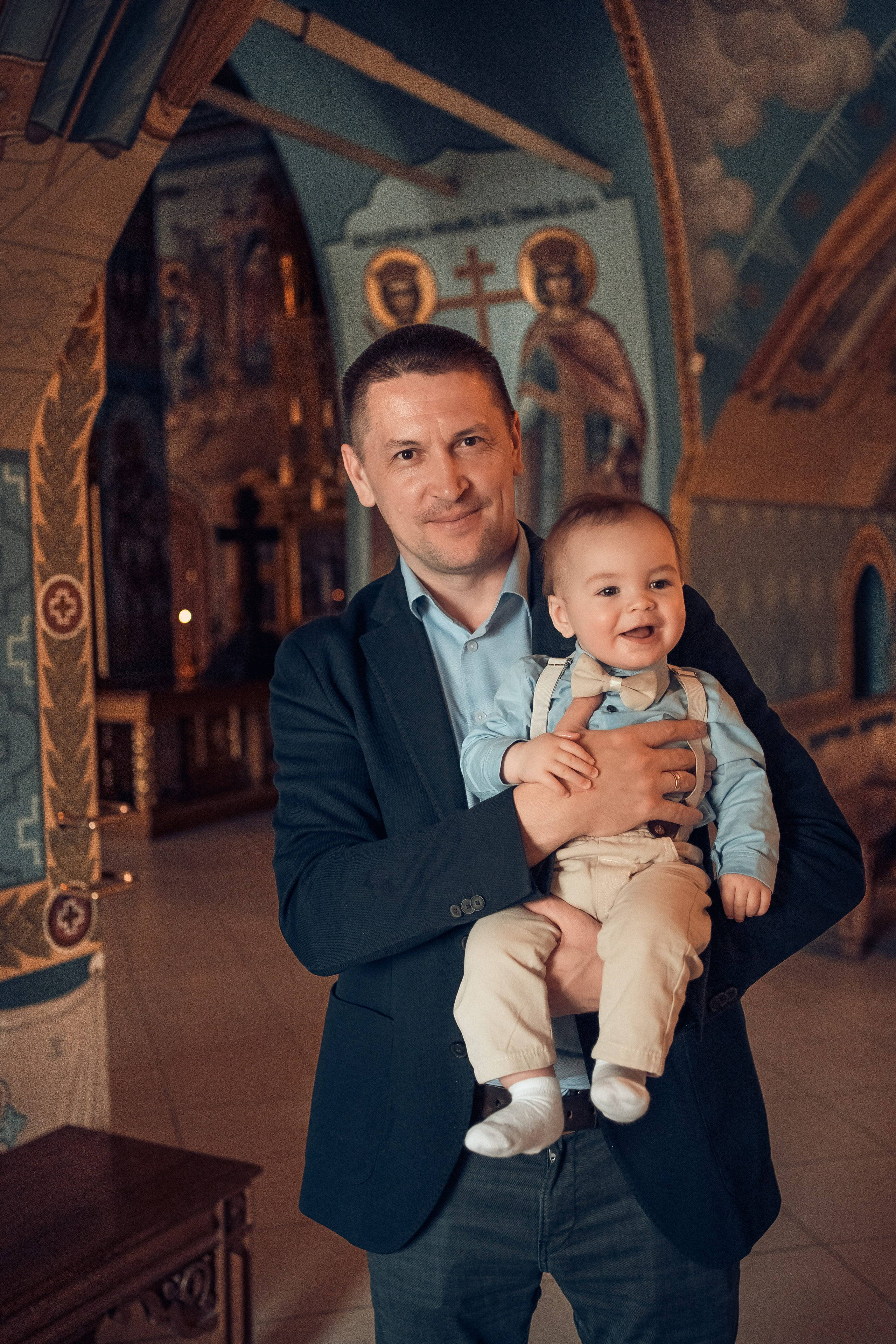 Крещение Михаила, Свято-Троицкий кафедральный собор, г. Саратов. Семейный фотограф в Саратове