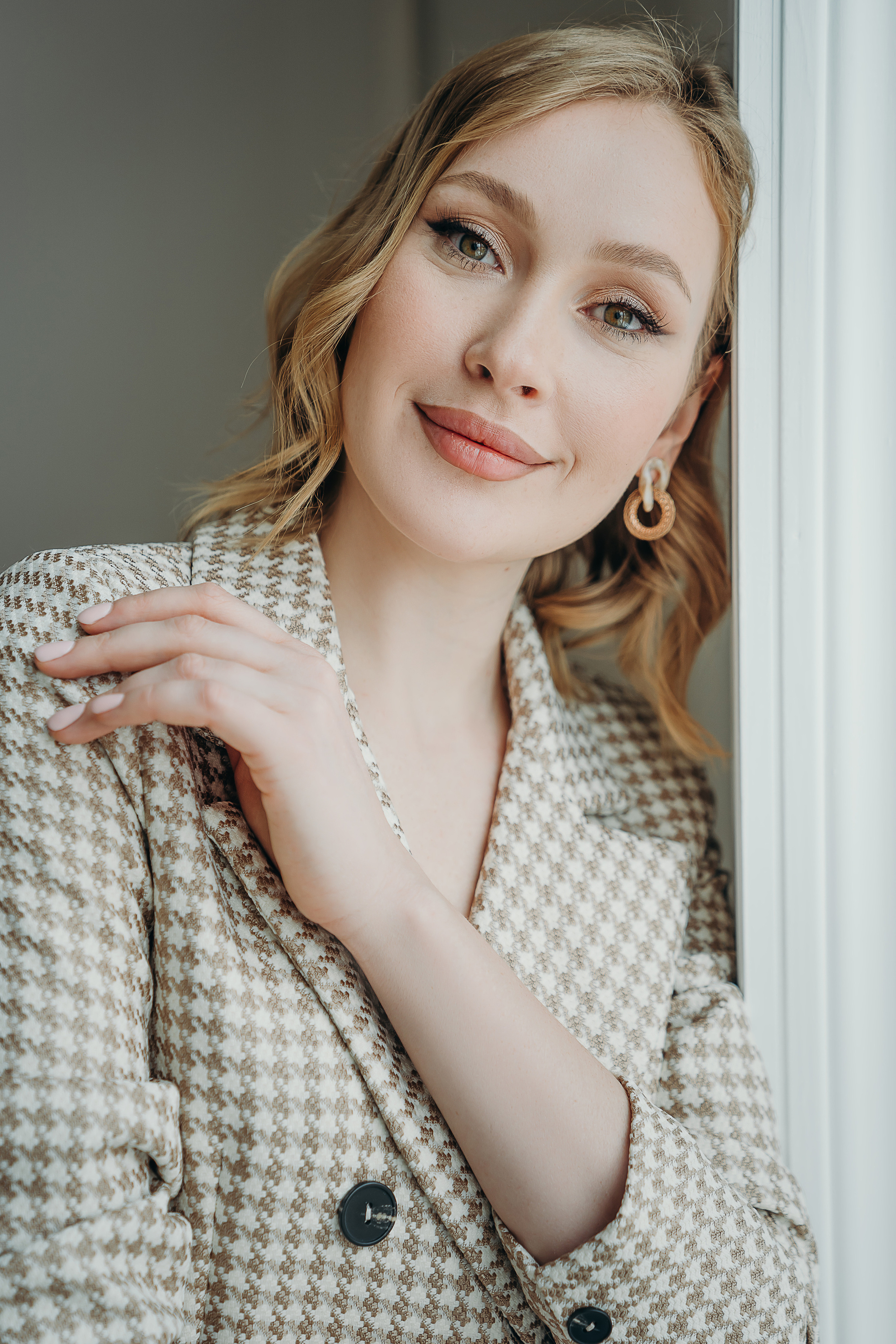 Визажист. Контентный и свадебный фотограф в Краснодаре и Сочи Елена Плотникова