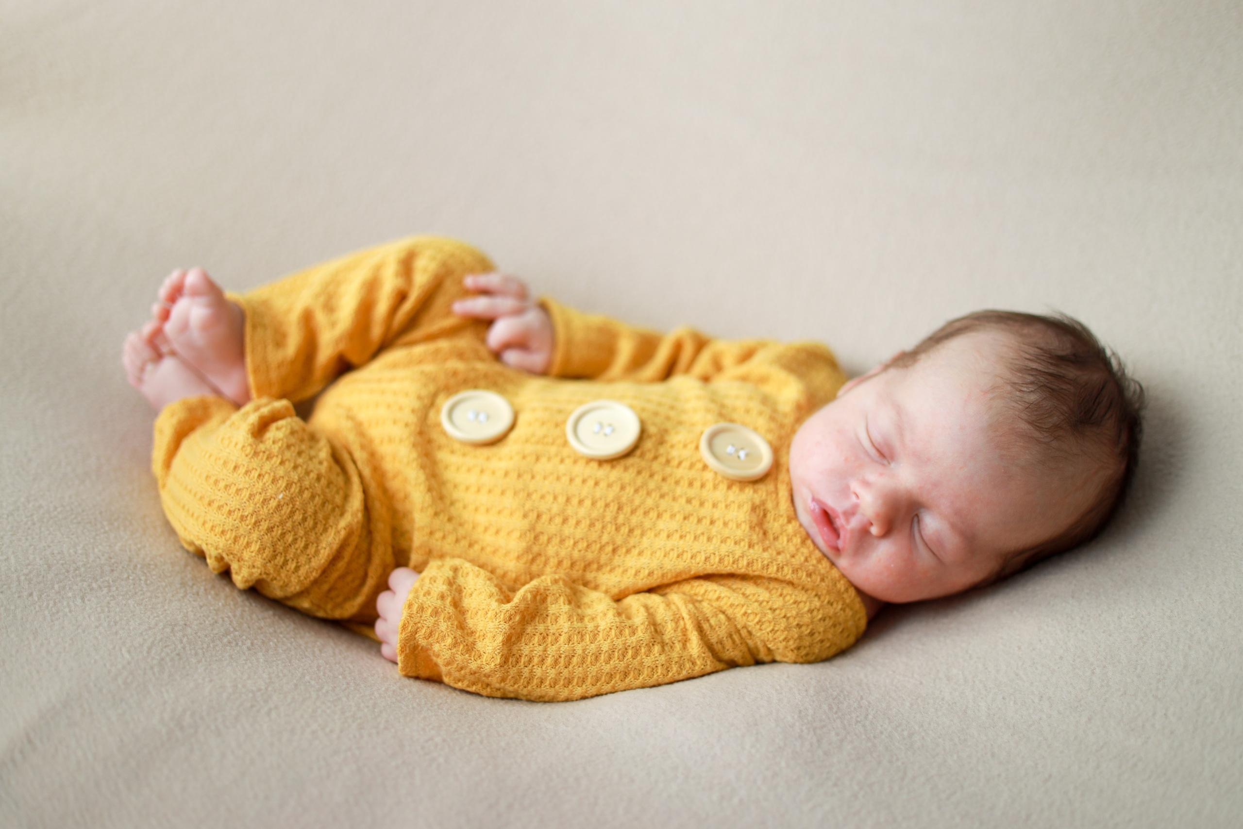 Ньюборн съёмка в студии. Семейный и Детский фотограф в Краснодаре Дарья Насаченко