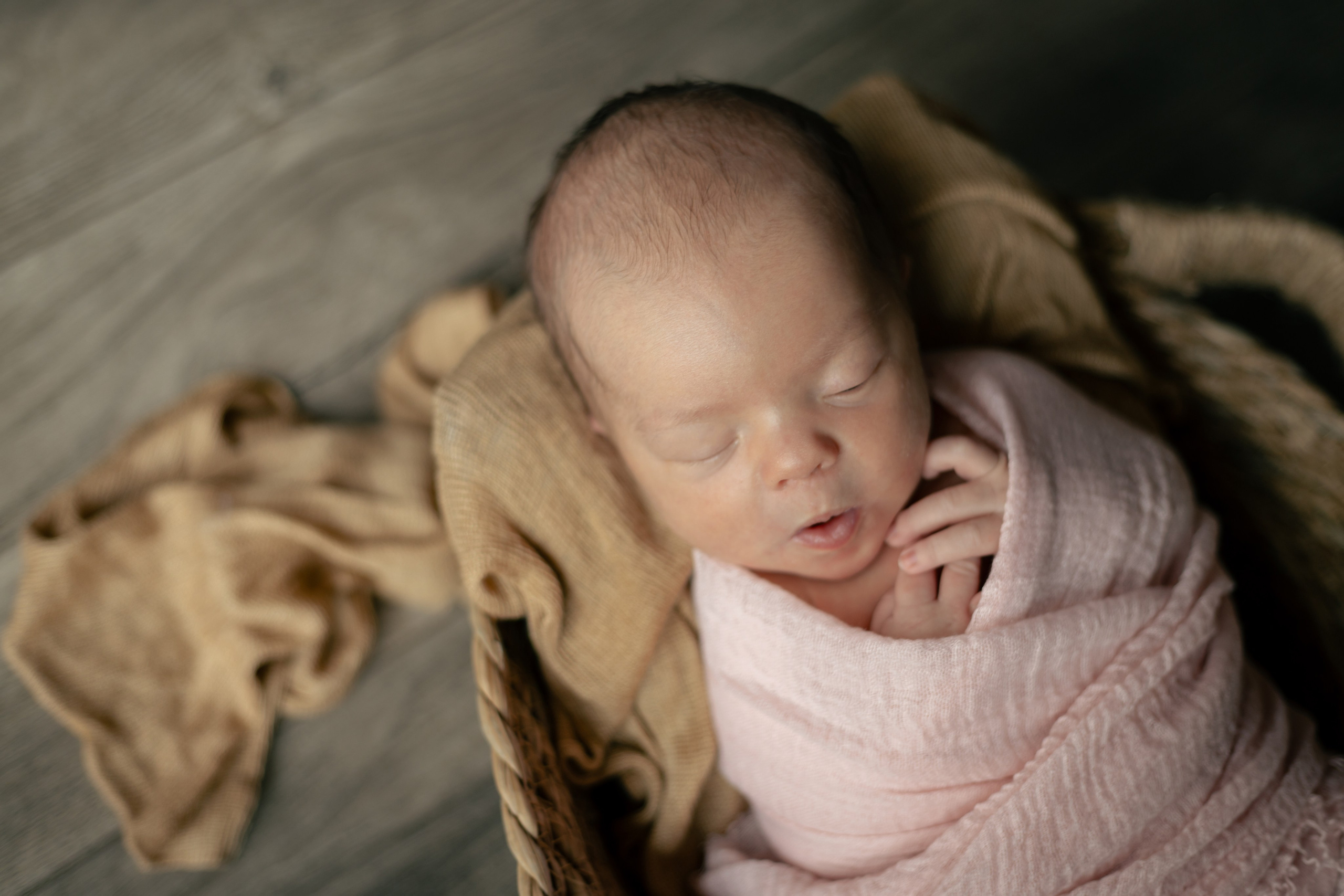 Ньюборн съёмка в студии. Семейный и Детский фотограф в Краснодаре Дарья Насаченко
