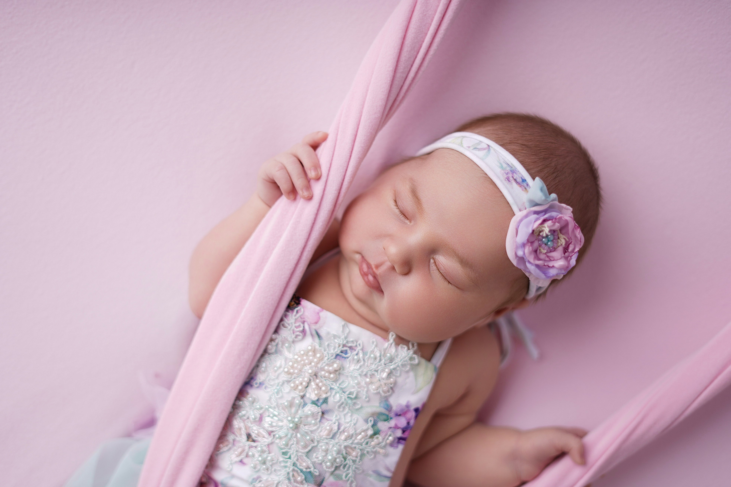 Ньюборн. Анастасия Румак