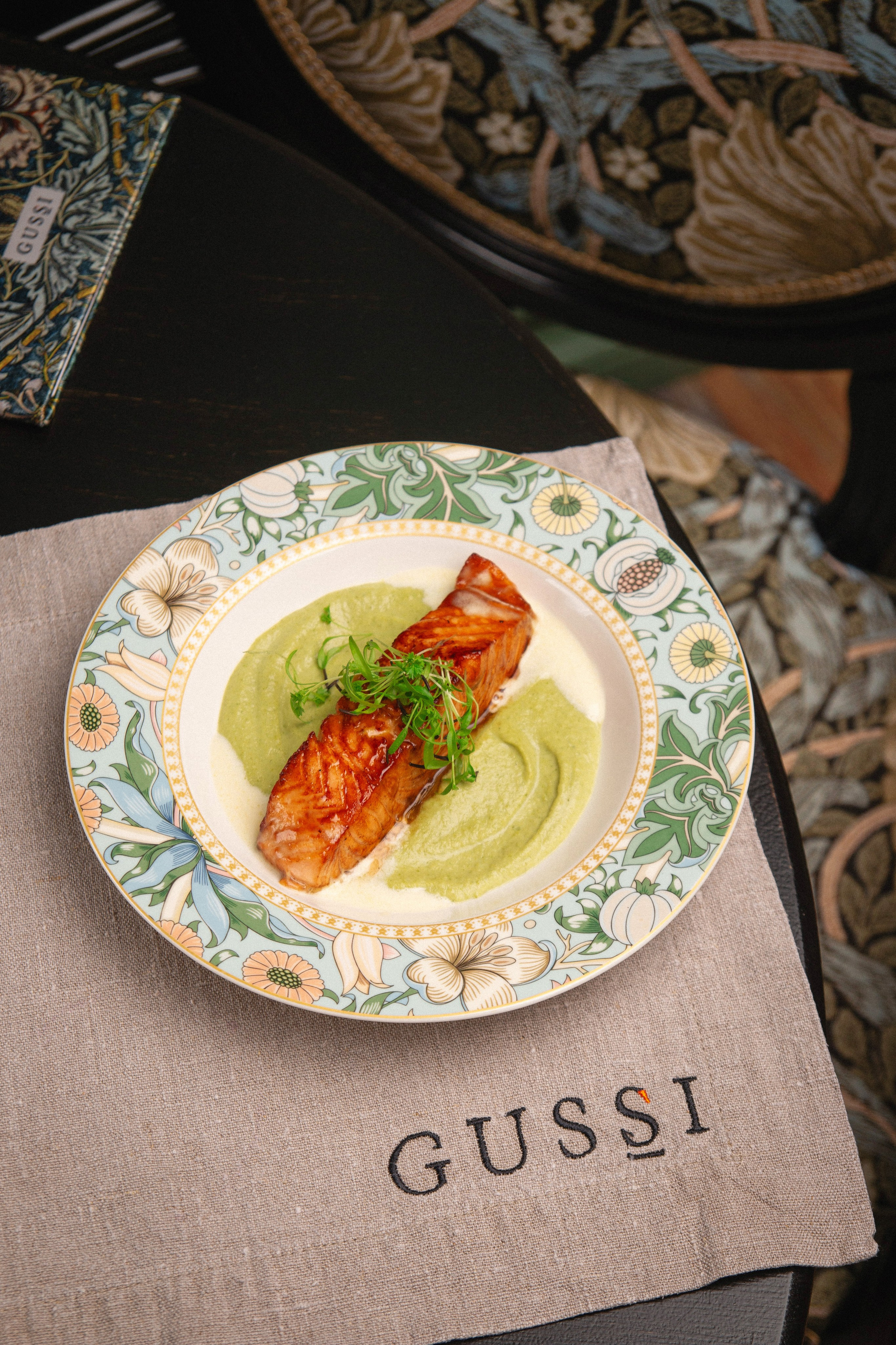 Ресторан Gussi. Фуд-фотограф в Саратове | Съёмка еды для ресторанов и доставки