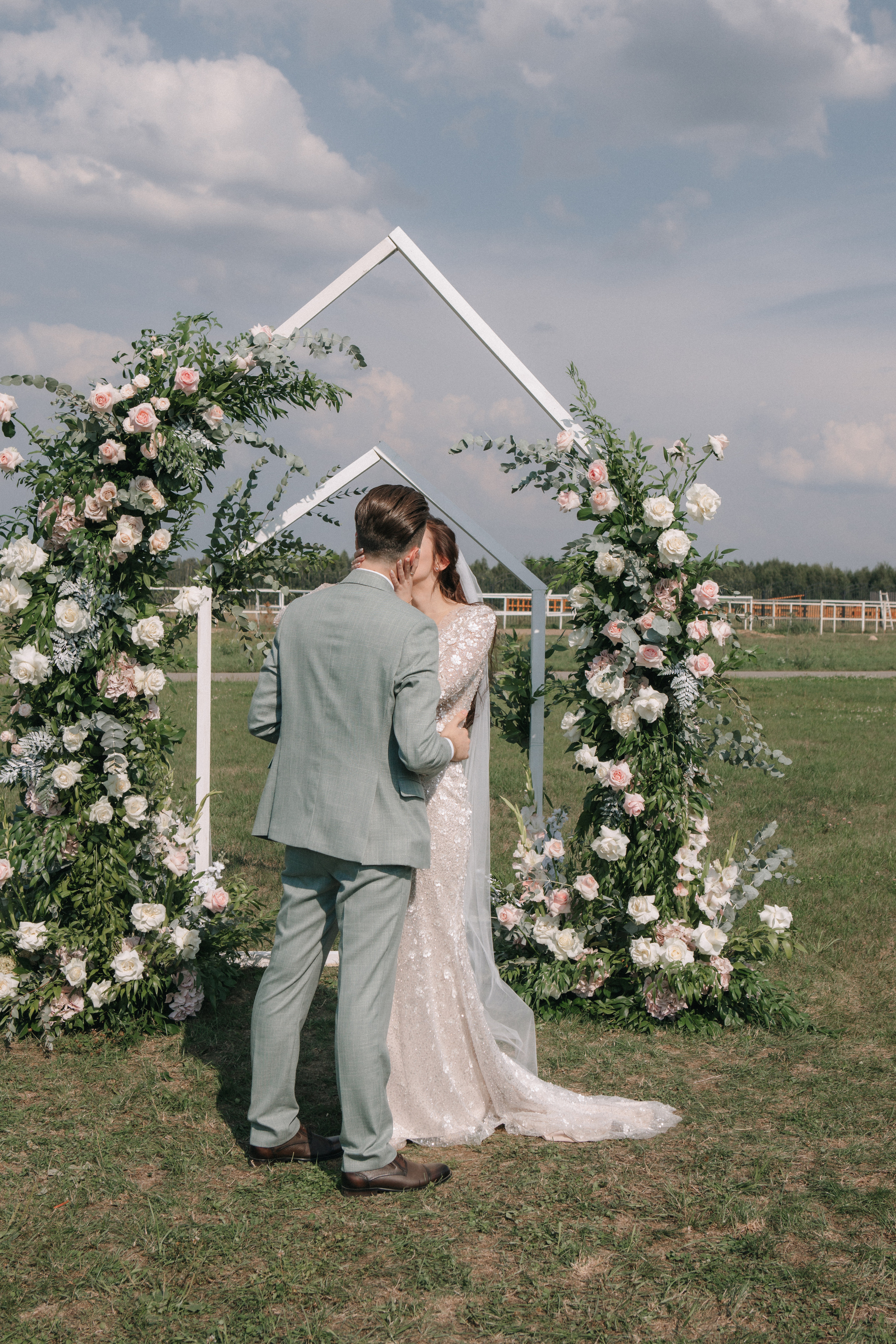 Денис и Полина. Организация и координация свадебных и семейных торжеств