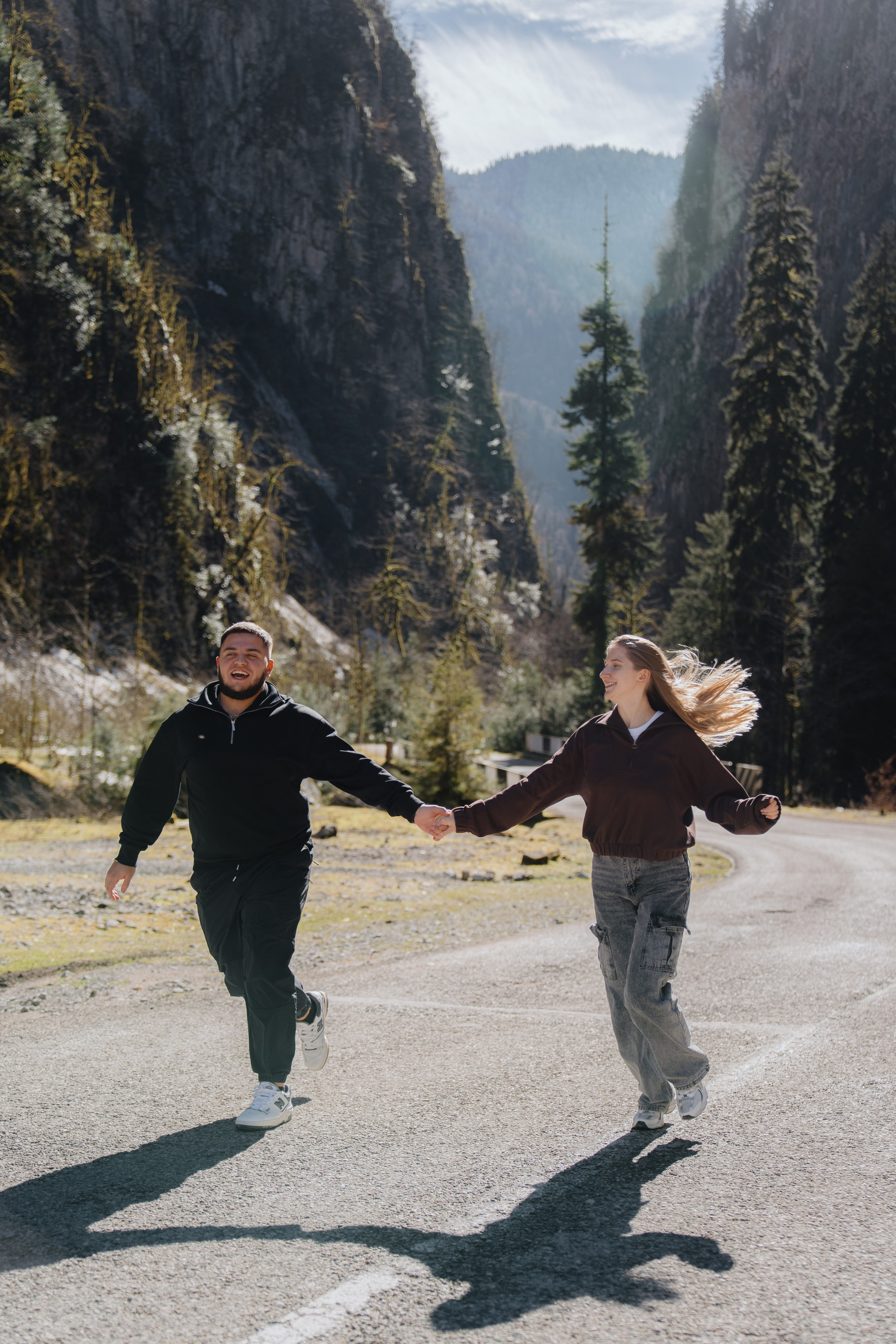Александра и Иван — Фототур в Абхазию. Свадебный фотограф в Сочи и Адлере — Фотосессии на море и в горах | Виктор Рогулев