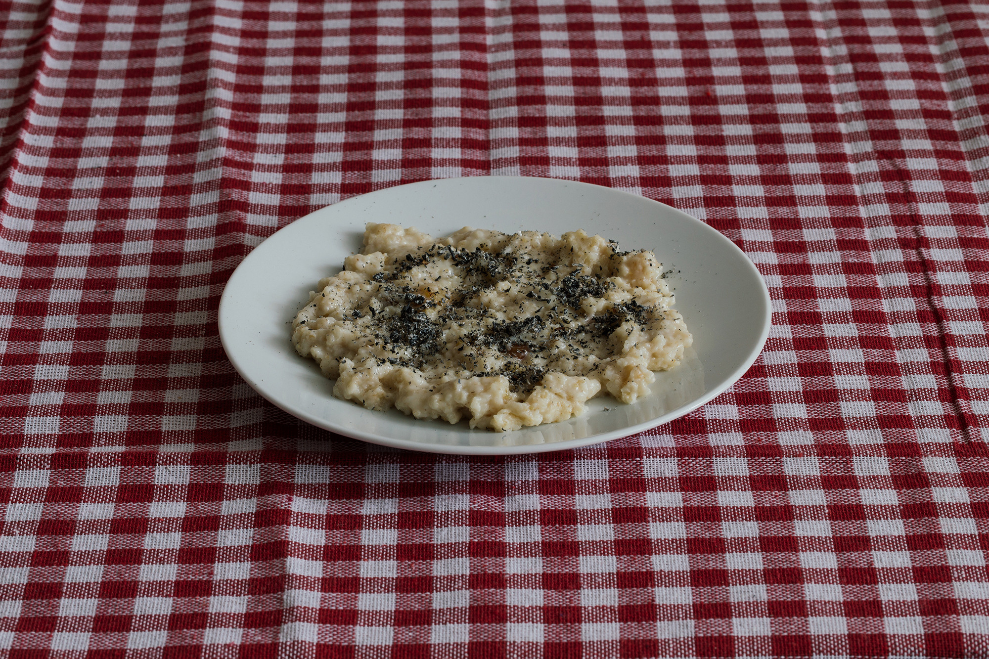 «… С 11 по 27 мая я подвергался мучительному и унизительному принудительному кормлению...» из книги А.Д. Сахарова «Горький, Москва, далее везде».