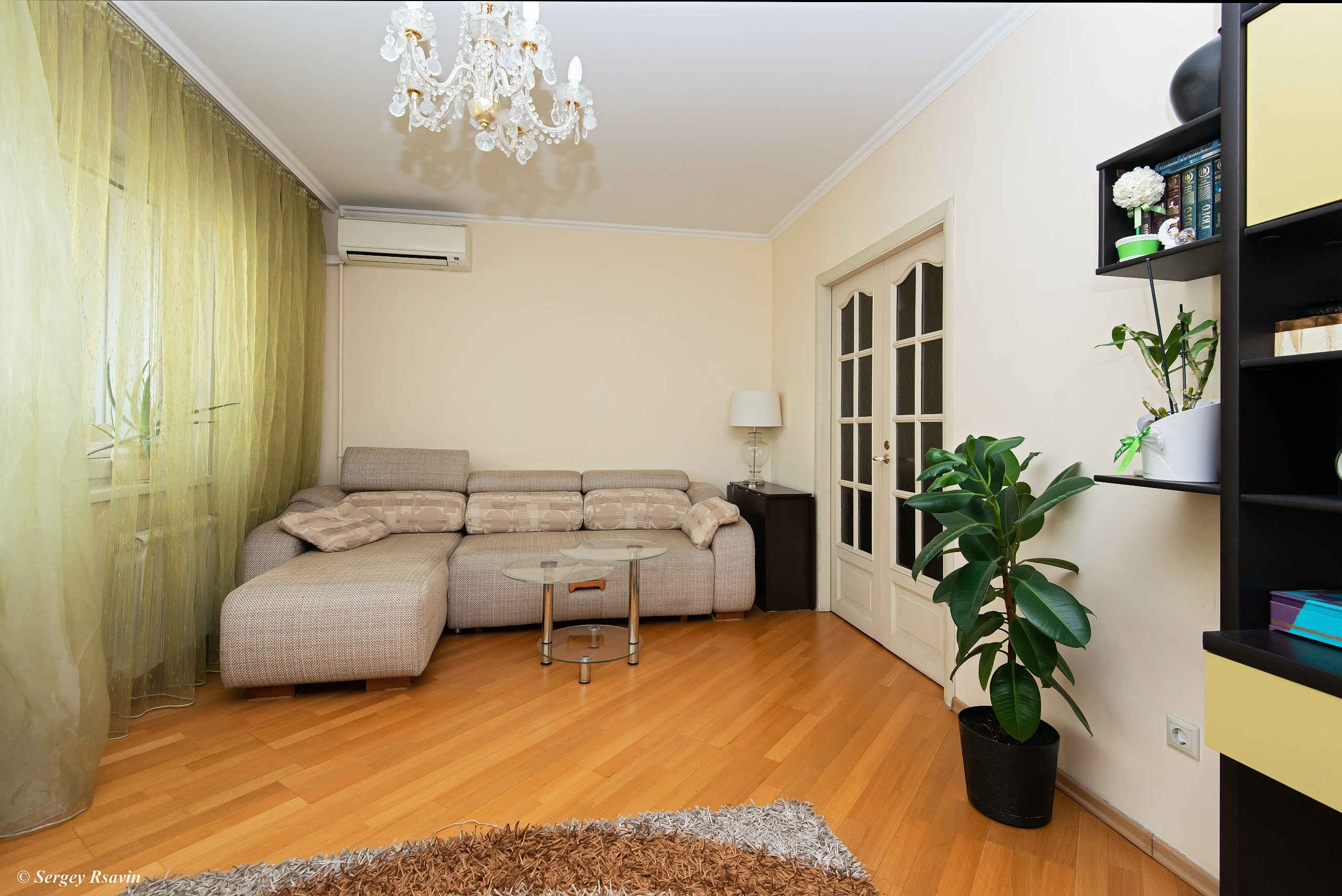 Квартира на Дежнева. Фотограф в Москве Сергей Рсавин