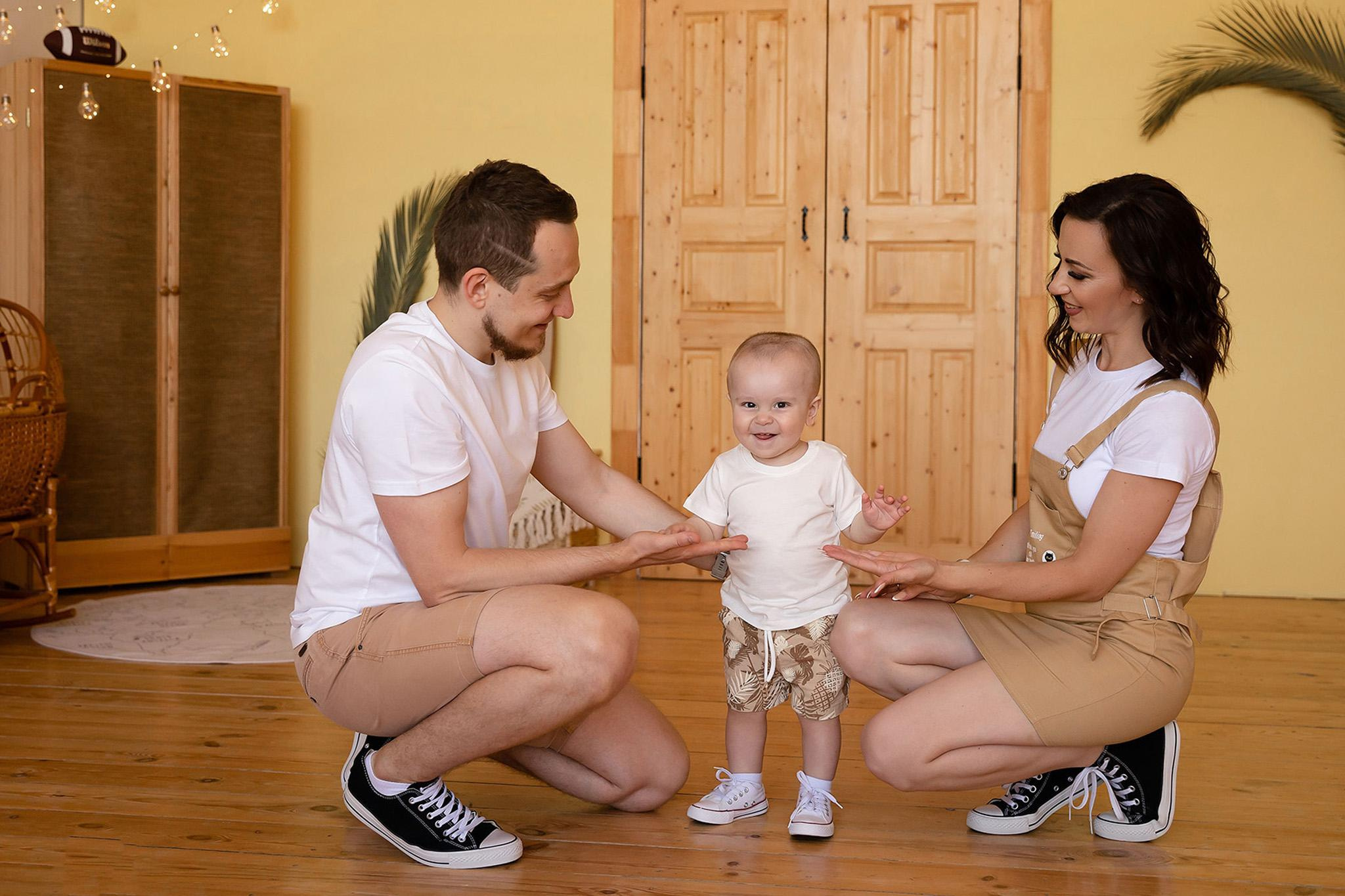 Фотосессия на годик ребенку в Краснодаре. Семейный и свадебный фотограф в Краснодаре. Кристина Ендальцева