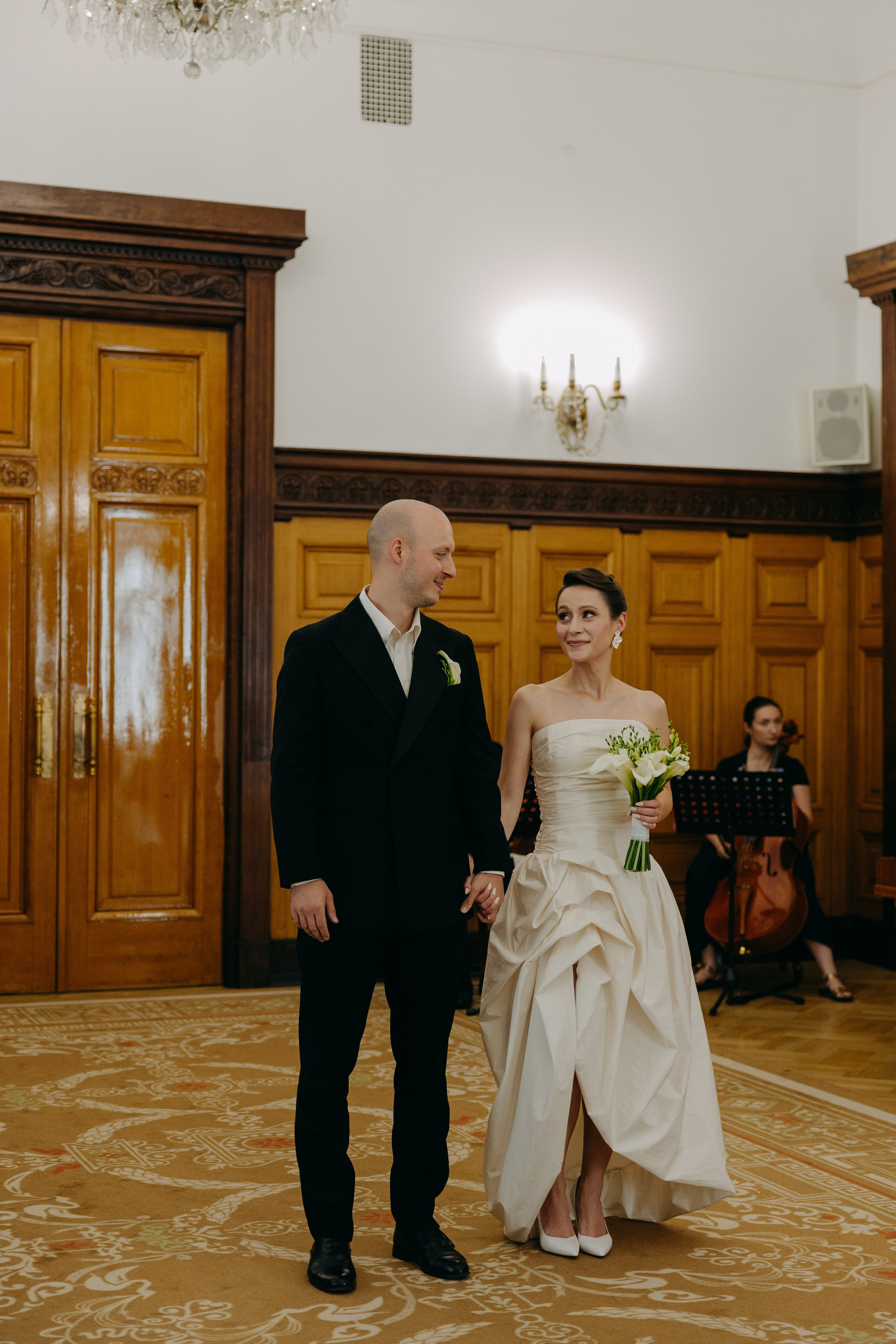 Лиза и Виталий | роспись в Грибоедовском + Аптекарский ог. Свадебный фотограф Москва Анастасия Храмова