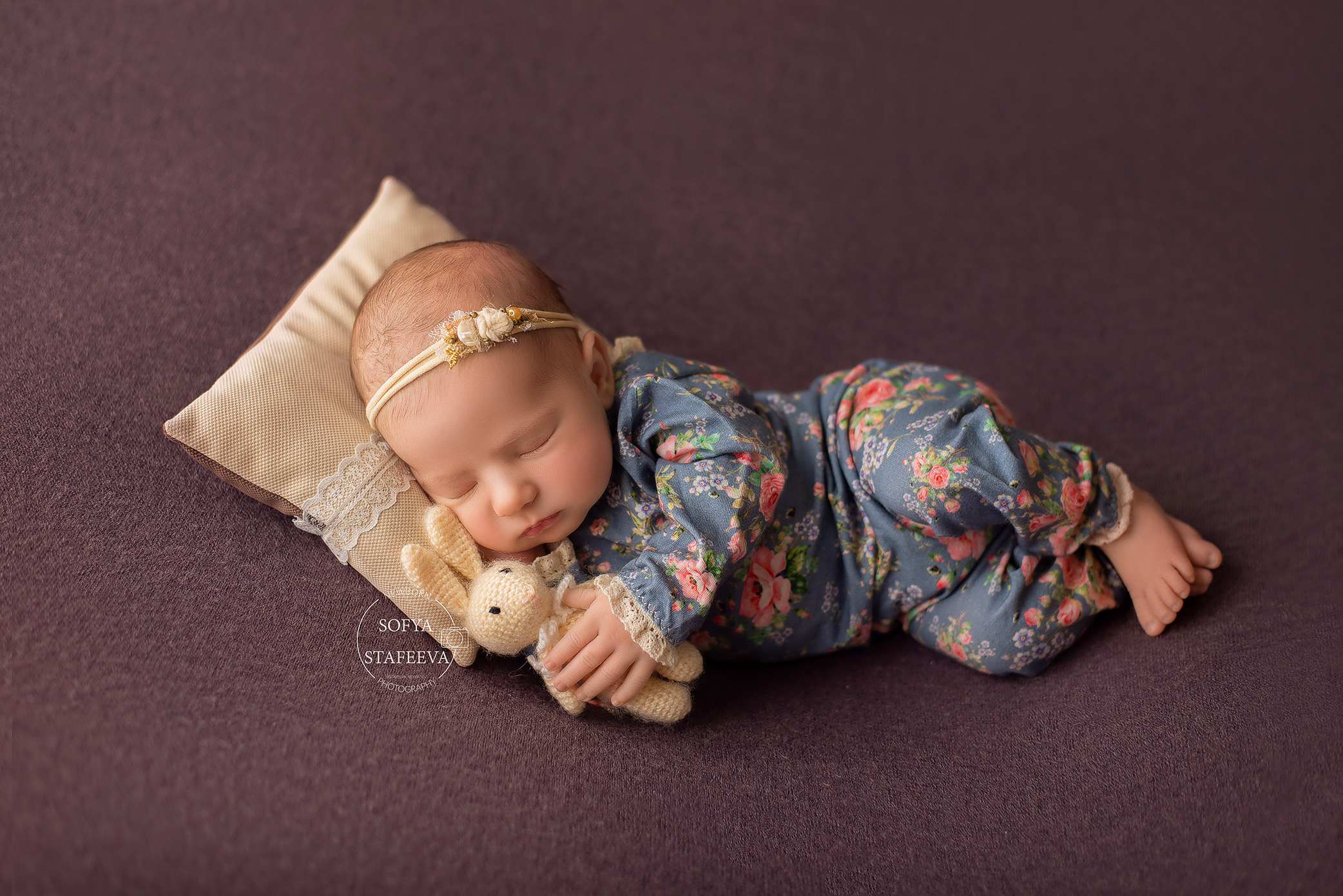 NEWBORN. Выпускные альбомы | Фотограф новорожденных в Омске Софья Стафеева