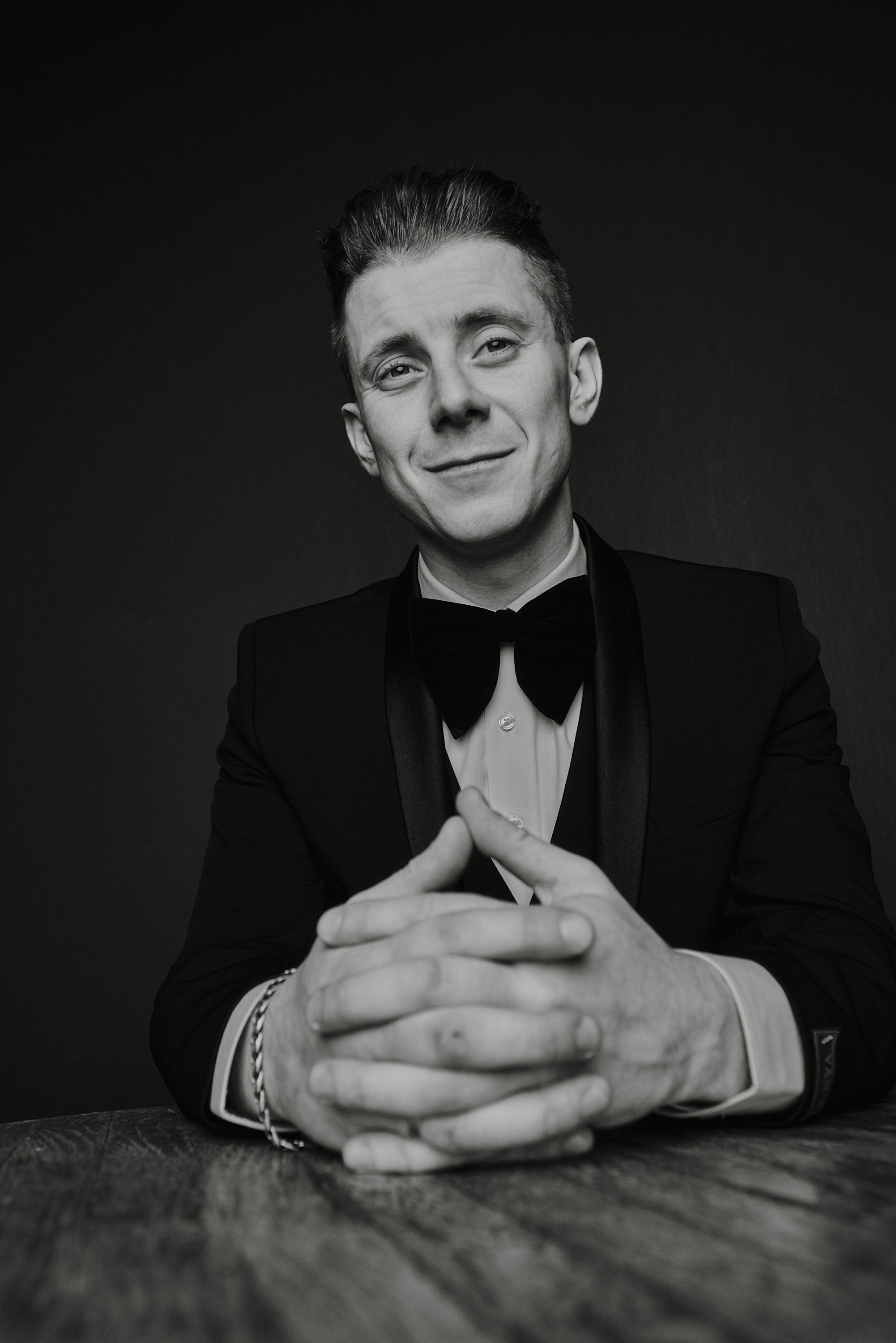 Мужская фотосессия. Портреты для ведущего мероприятий